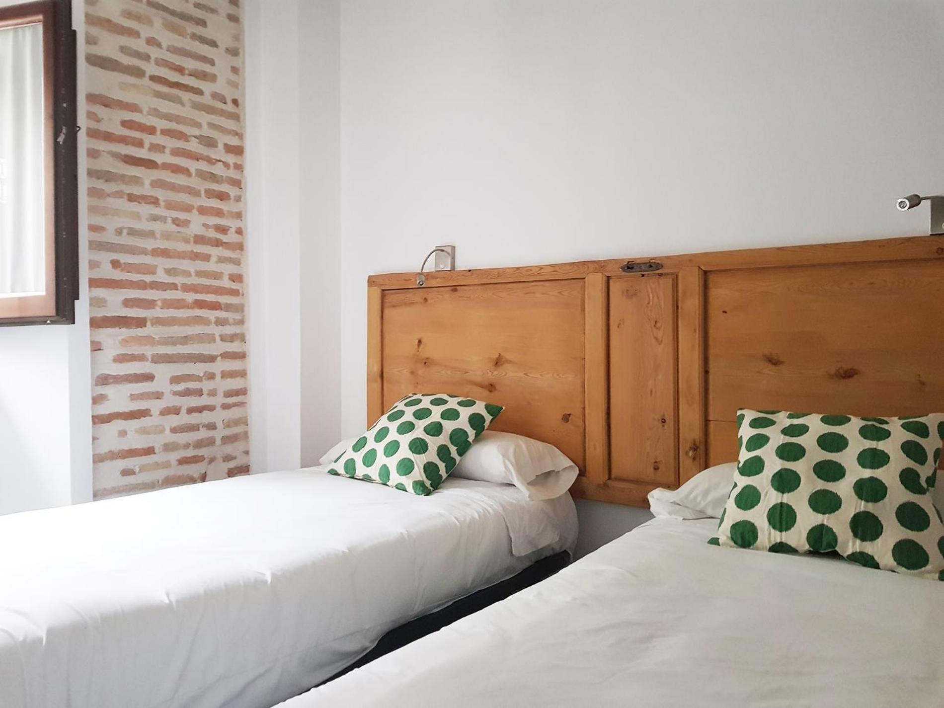 One-Bedroom Apartment - Photo 42