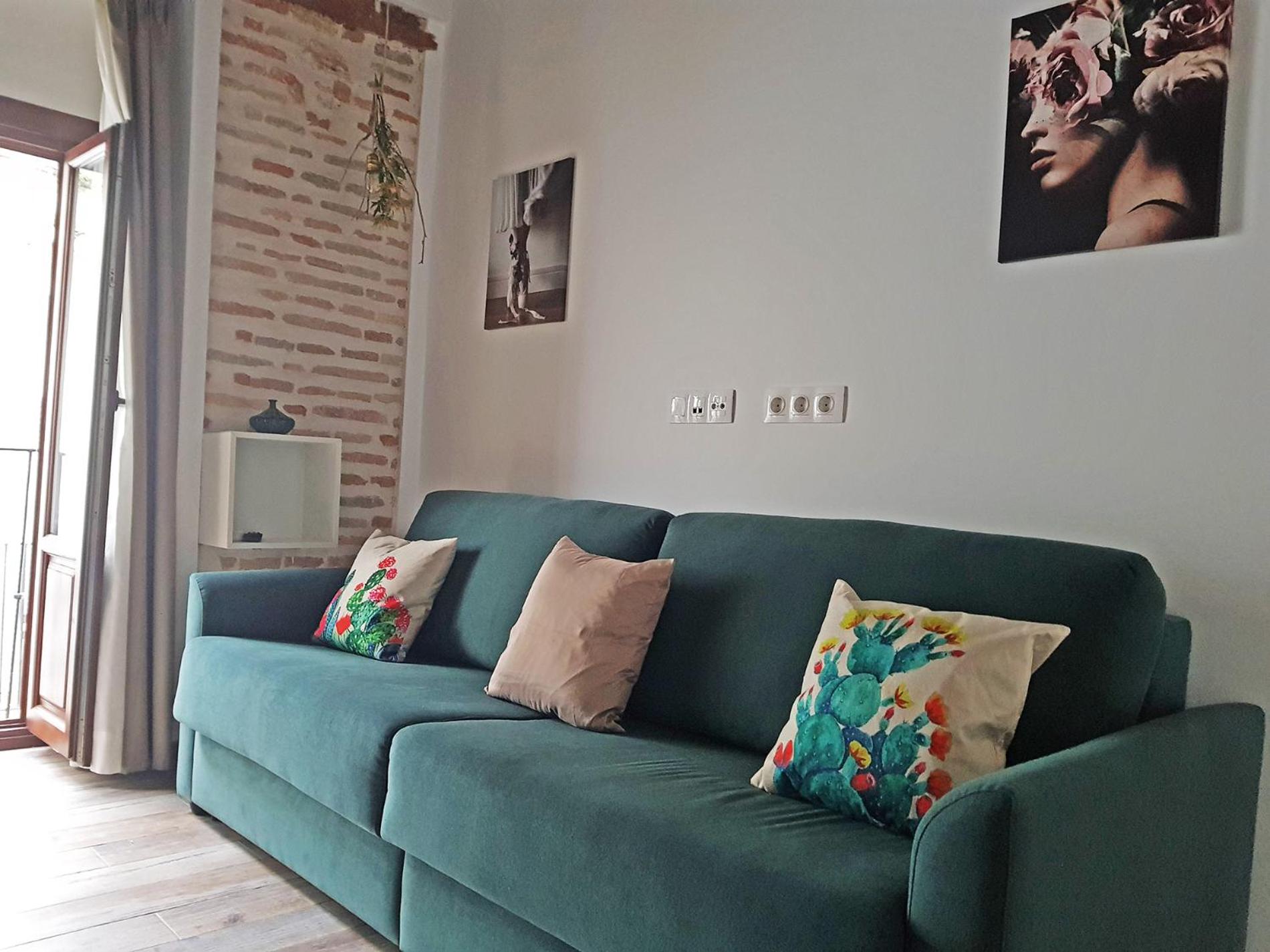 One-Bedroom Apartment - Photo 26