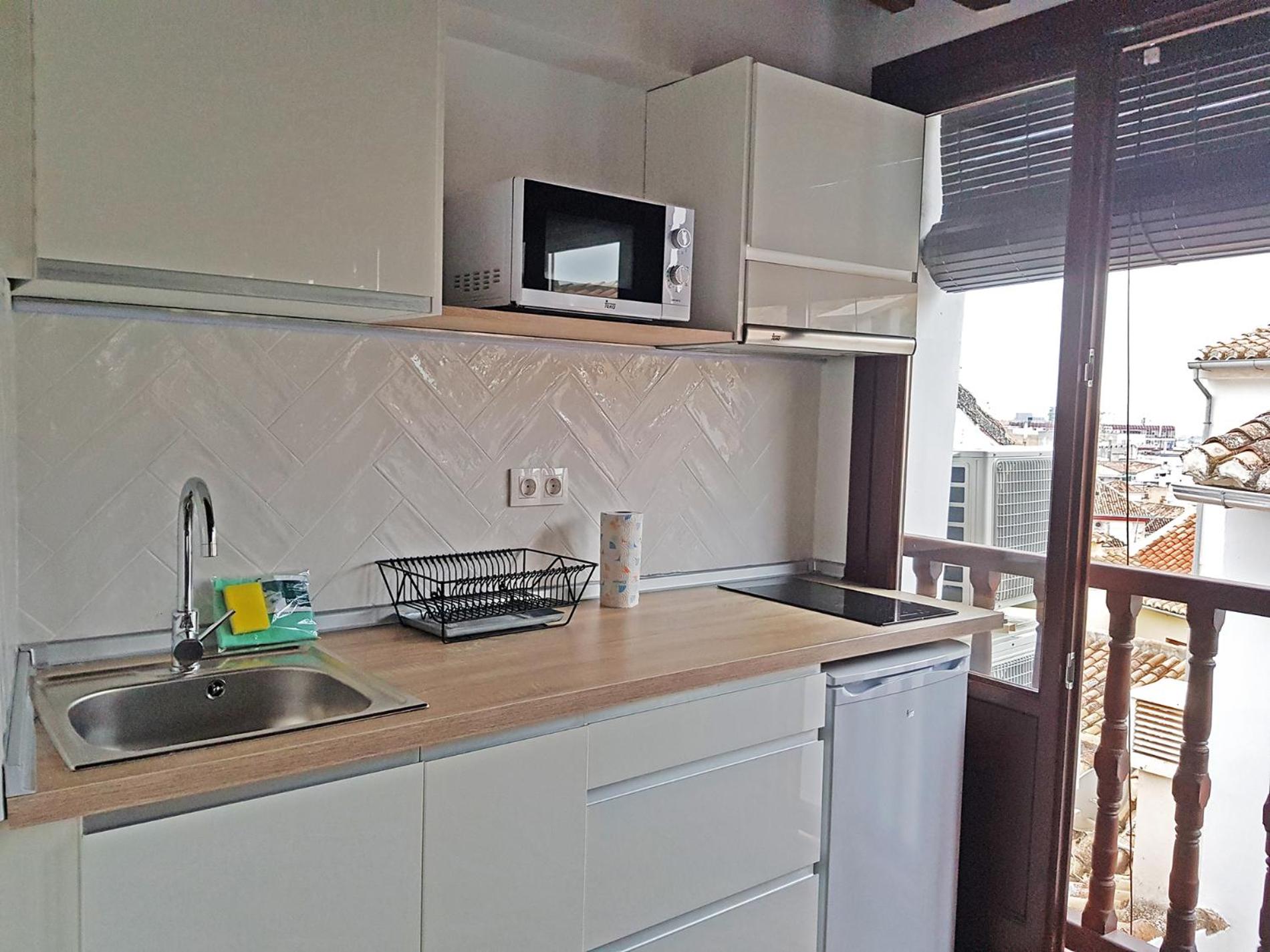 One-Bedroom Apartment - Photo 18