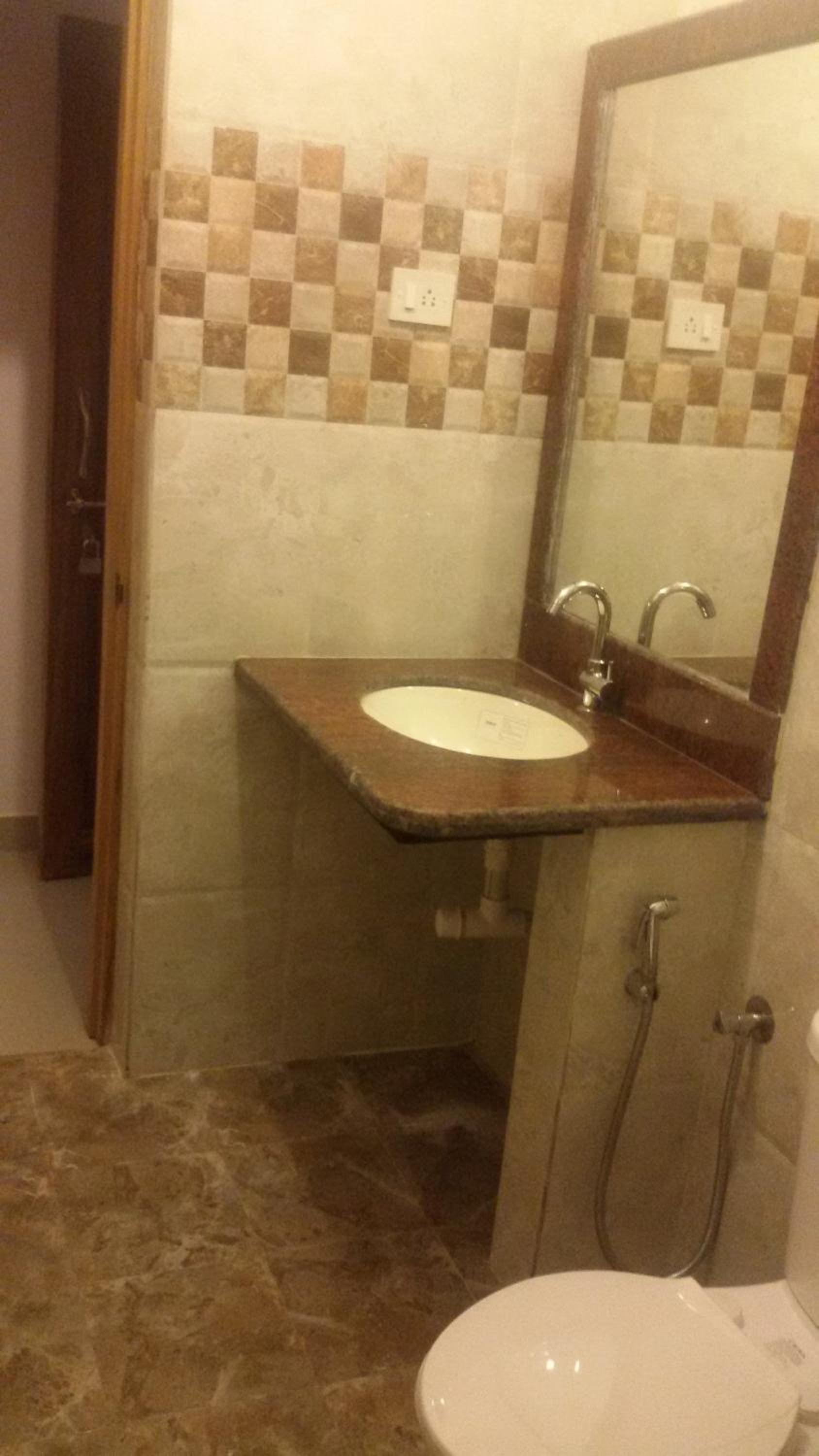Standard Double or Twin Room with Fan photo 3