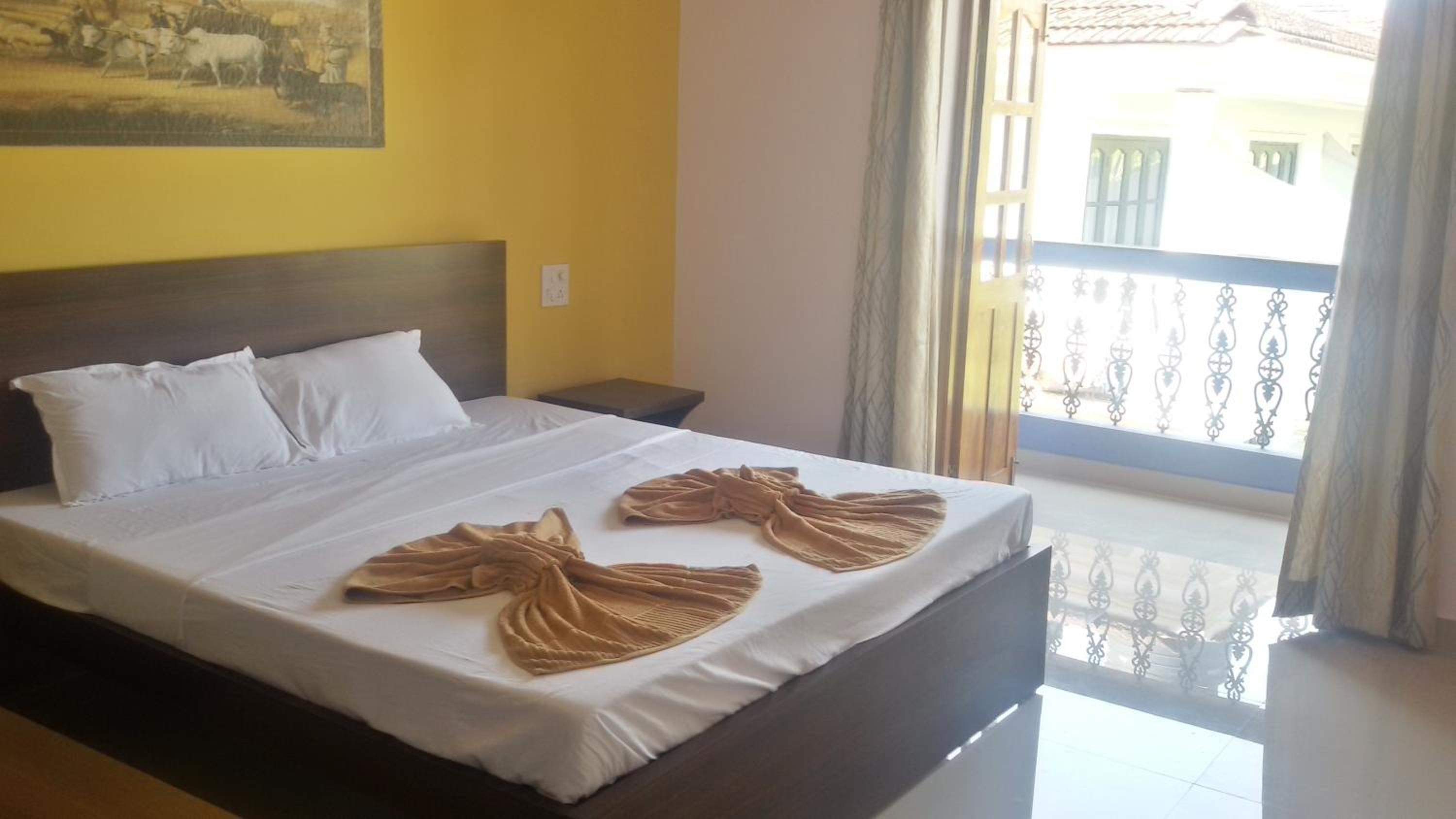 Deluxe Double or Twin Room with Balcony photo 2