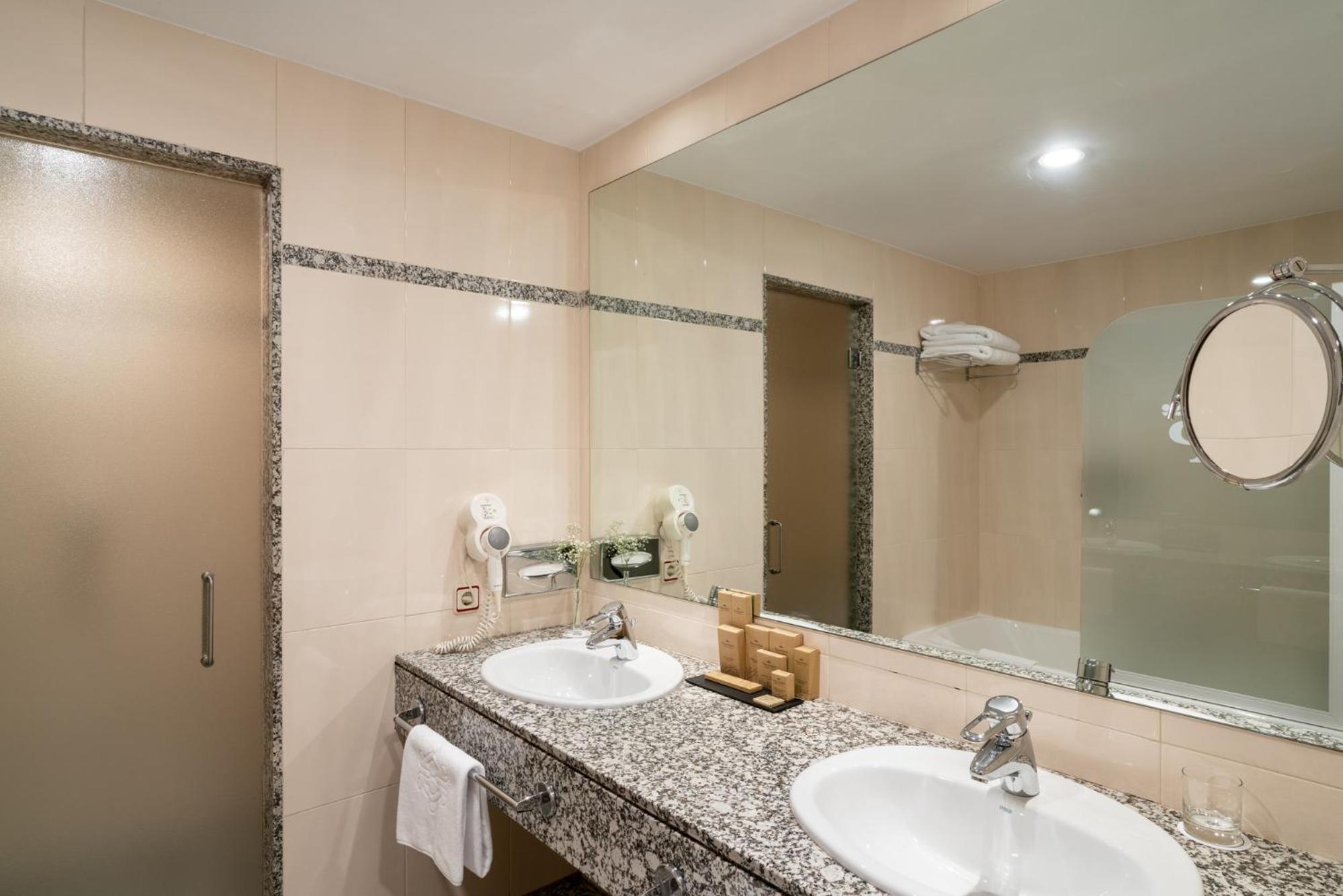 Junior Suite - Photo 2