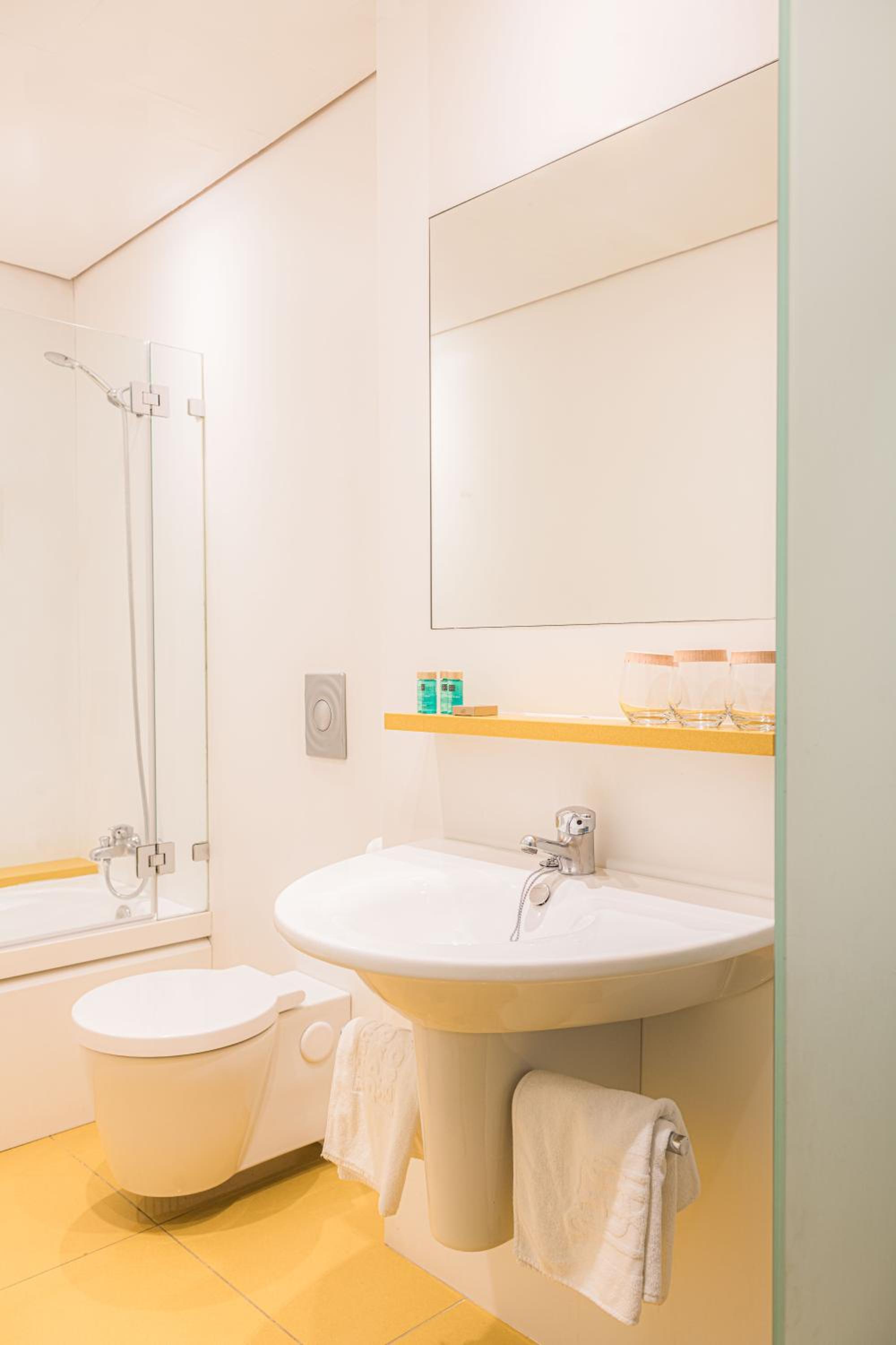 Superior Double or Twin Room - Photo 4