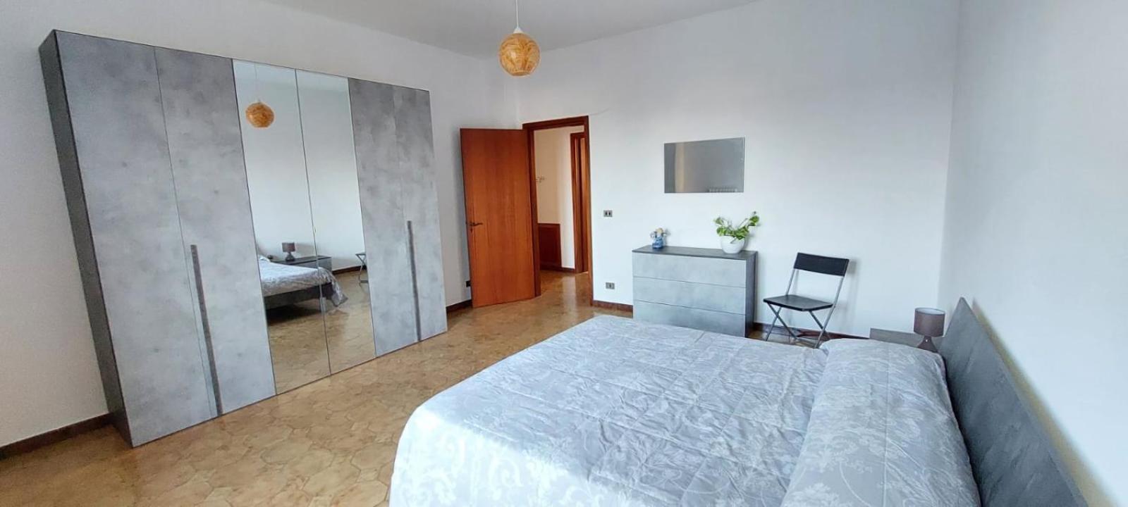Three-Bedroom Apartment photo 1