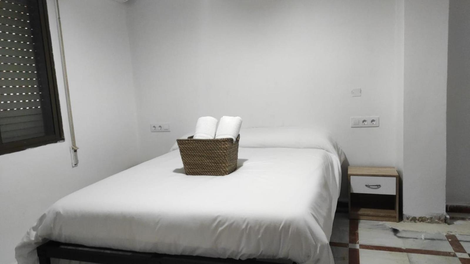 Habitación doble con baño compartido