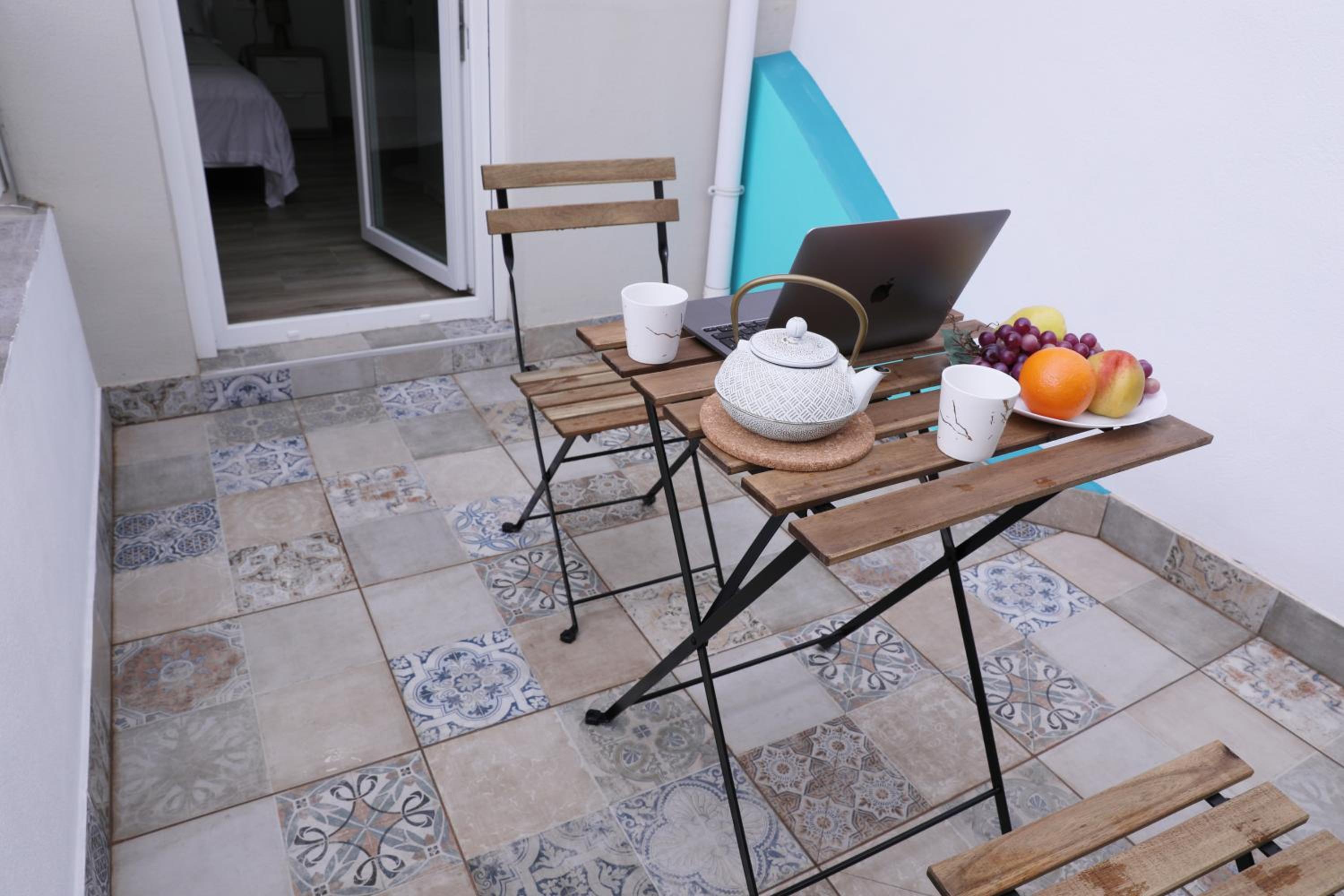 Studio with Balcony
