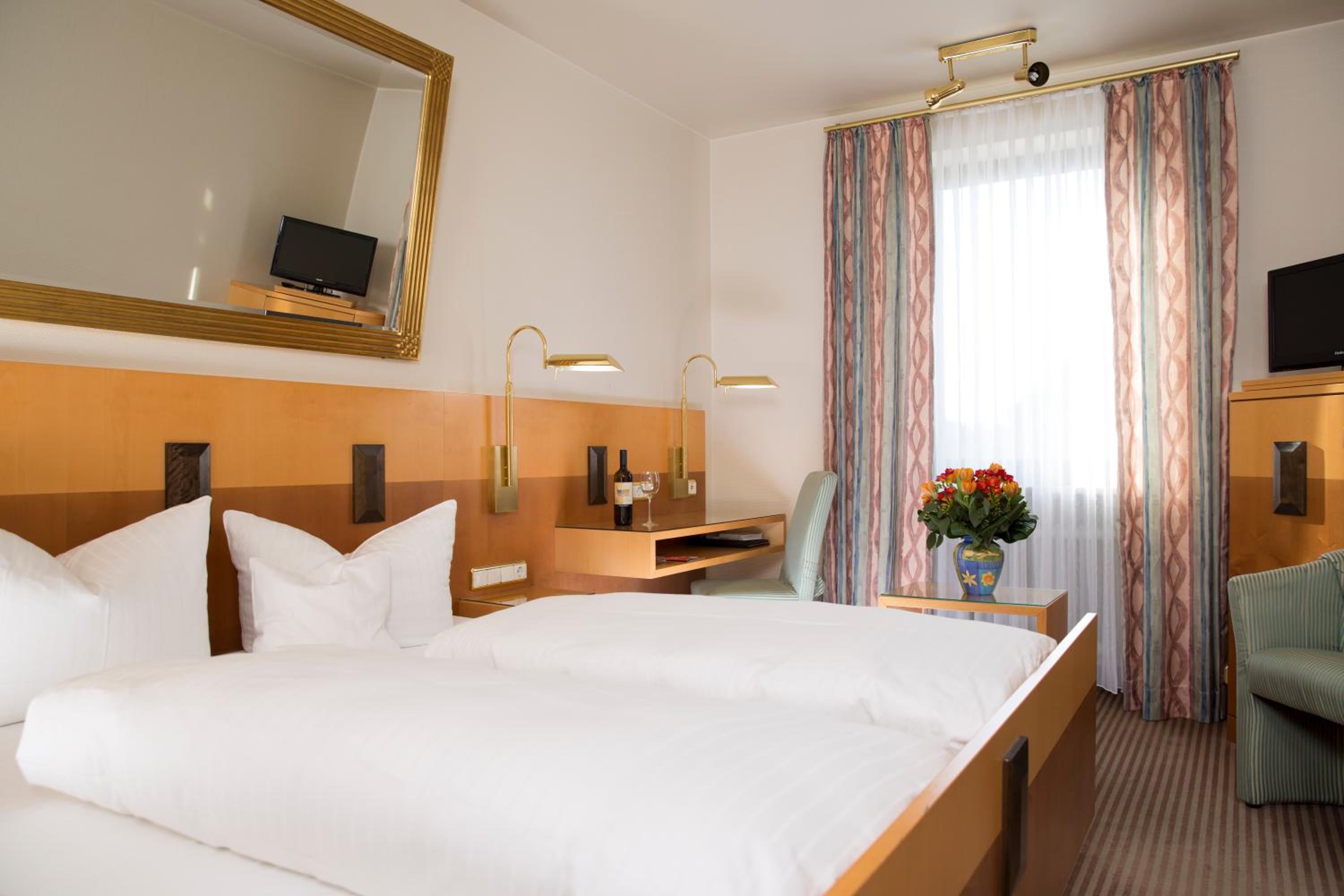 Double Room - Photo 1