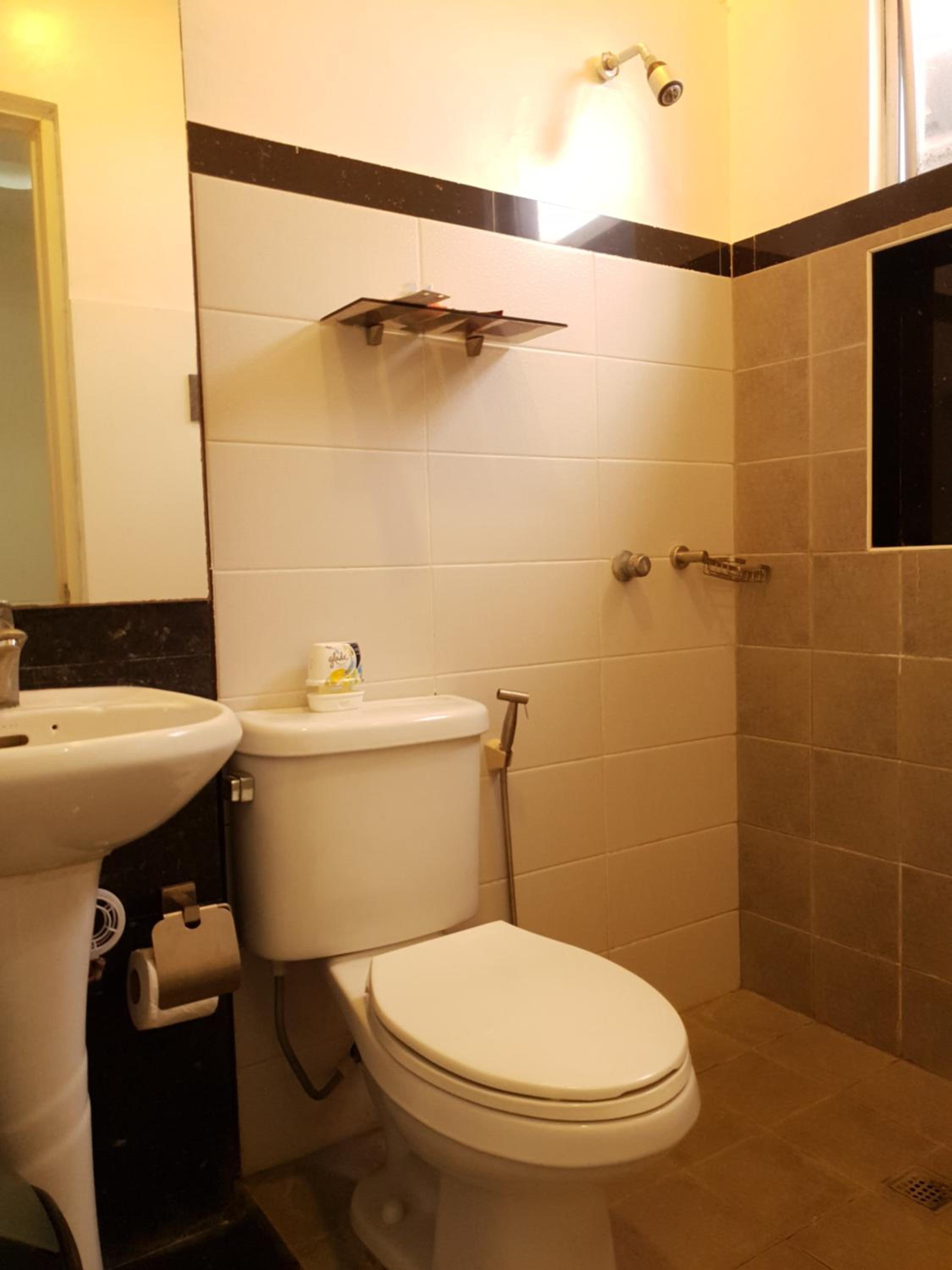 Standard Double or Twin Room photo 3