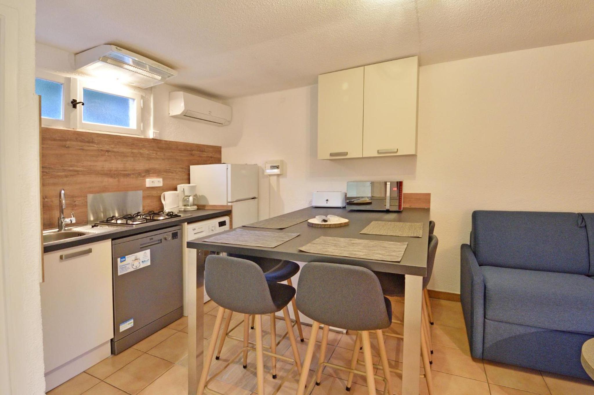 Two-Bedroom Bungalow (4 Adults + 2 Children) photo 3