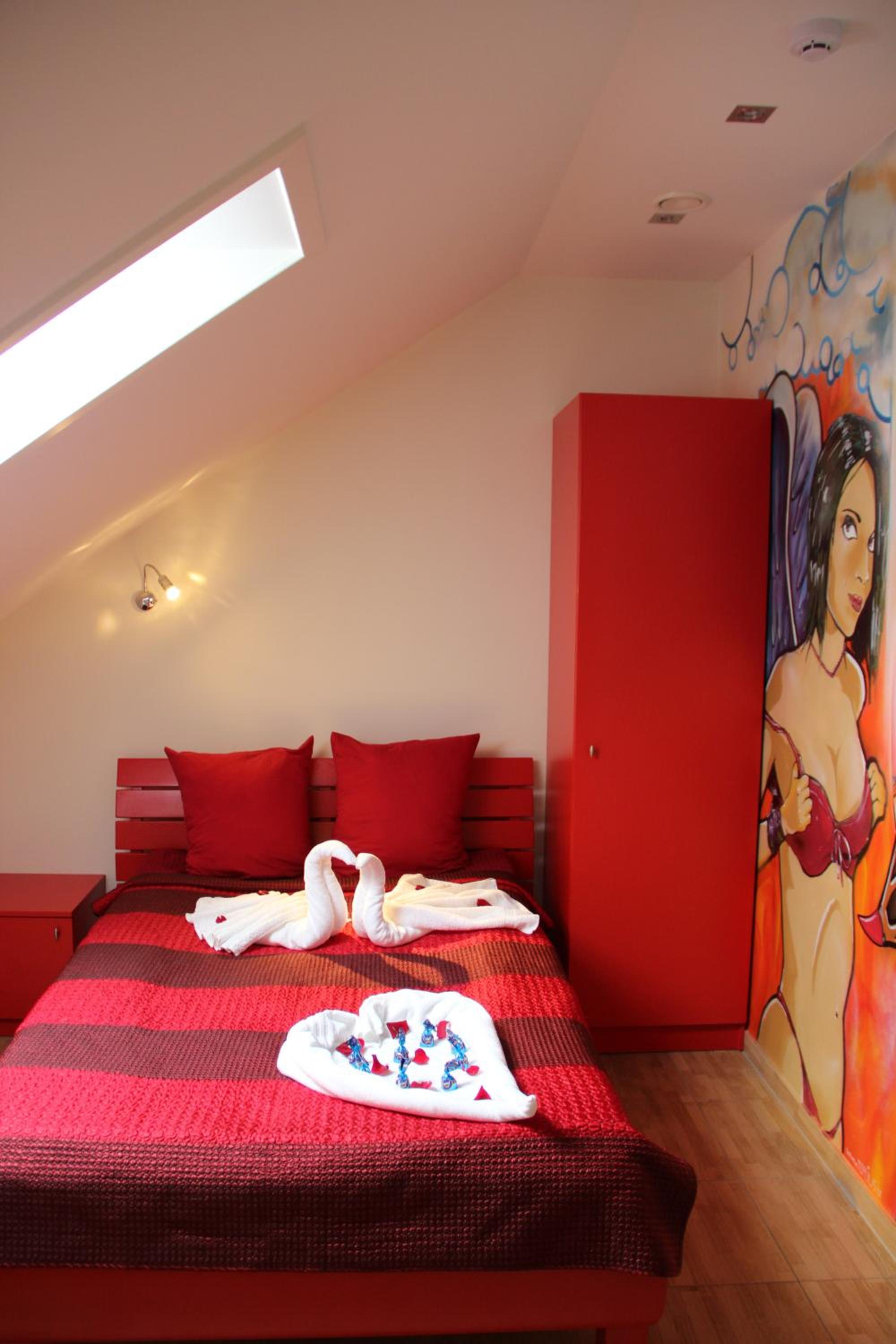 Double Room with Private Bathroom - Photo 5