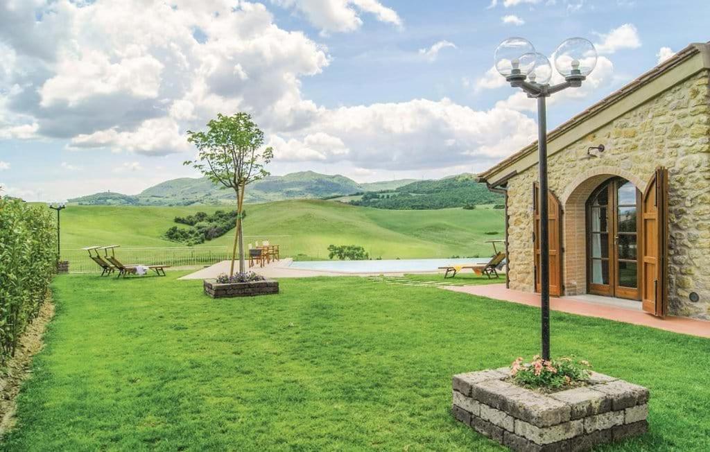 Villa with Private Pool photo 2
