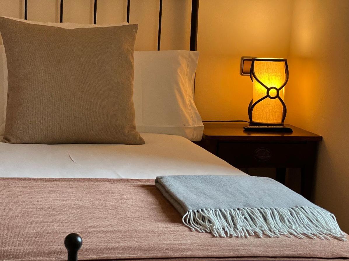 Double or Twin Room with Mountain View photo 3