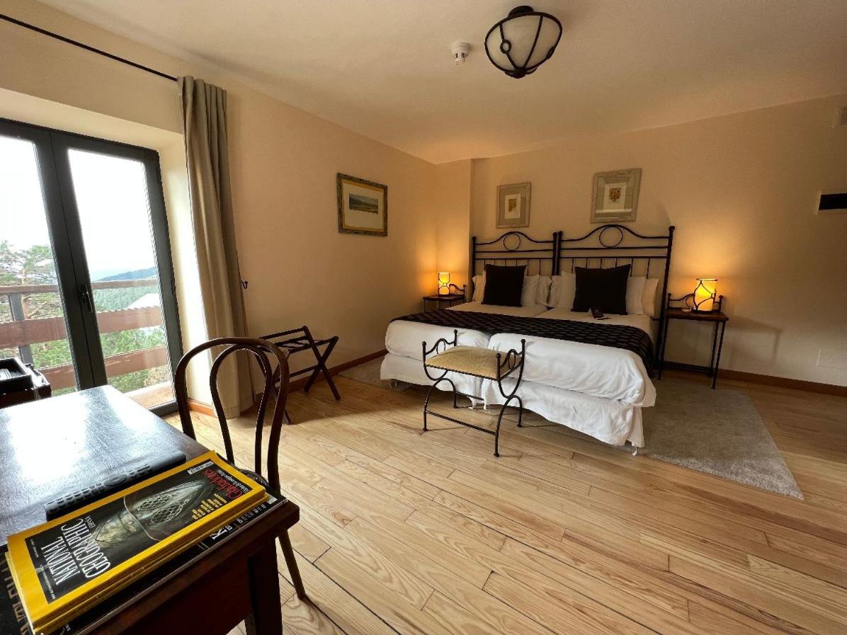 Habitación Doble o Twin con Vista a la Montaña
