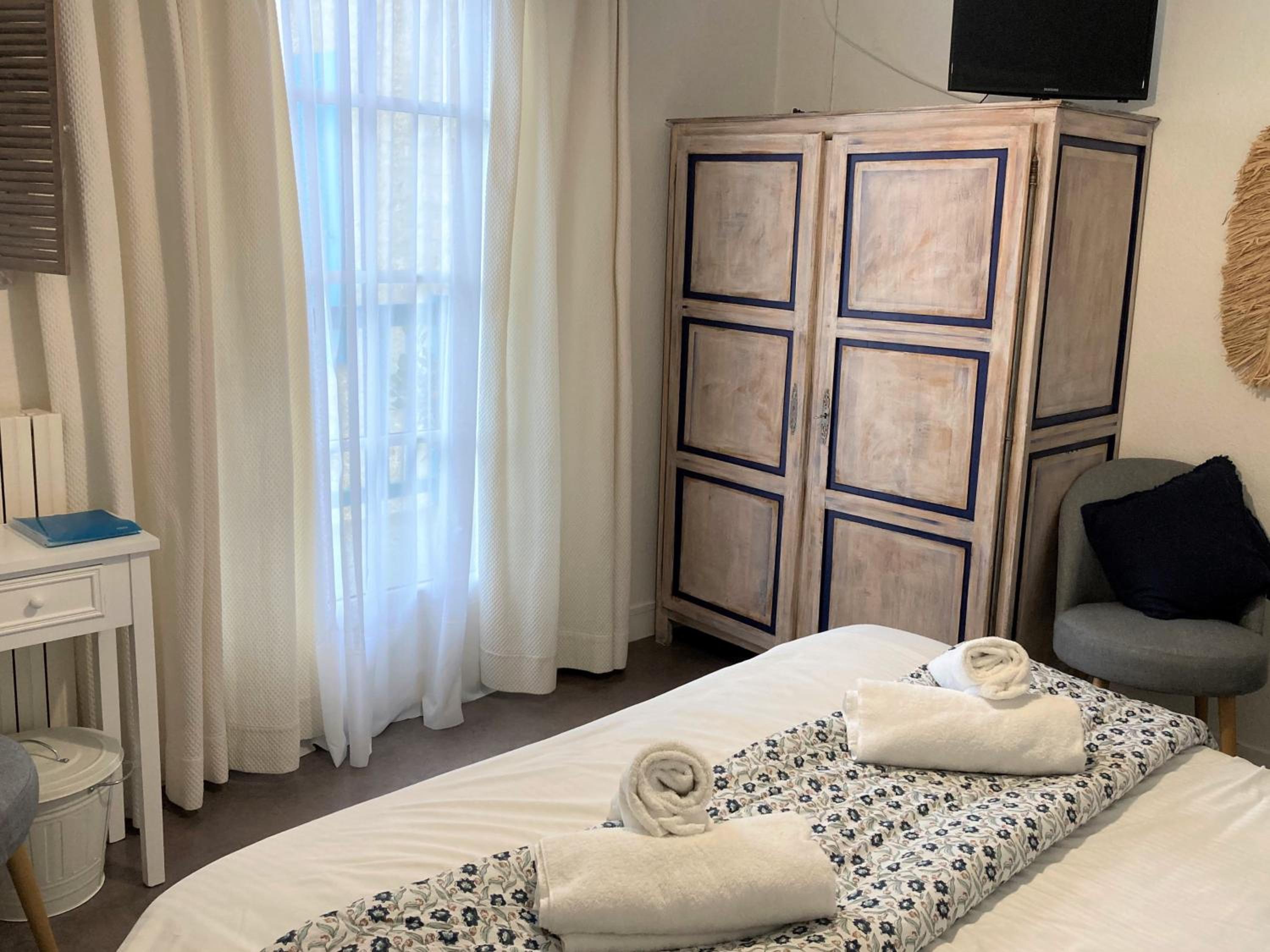 Double Room with Balcony and River View