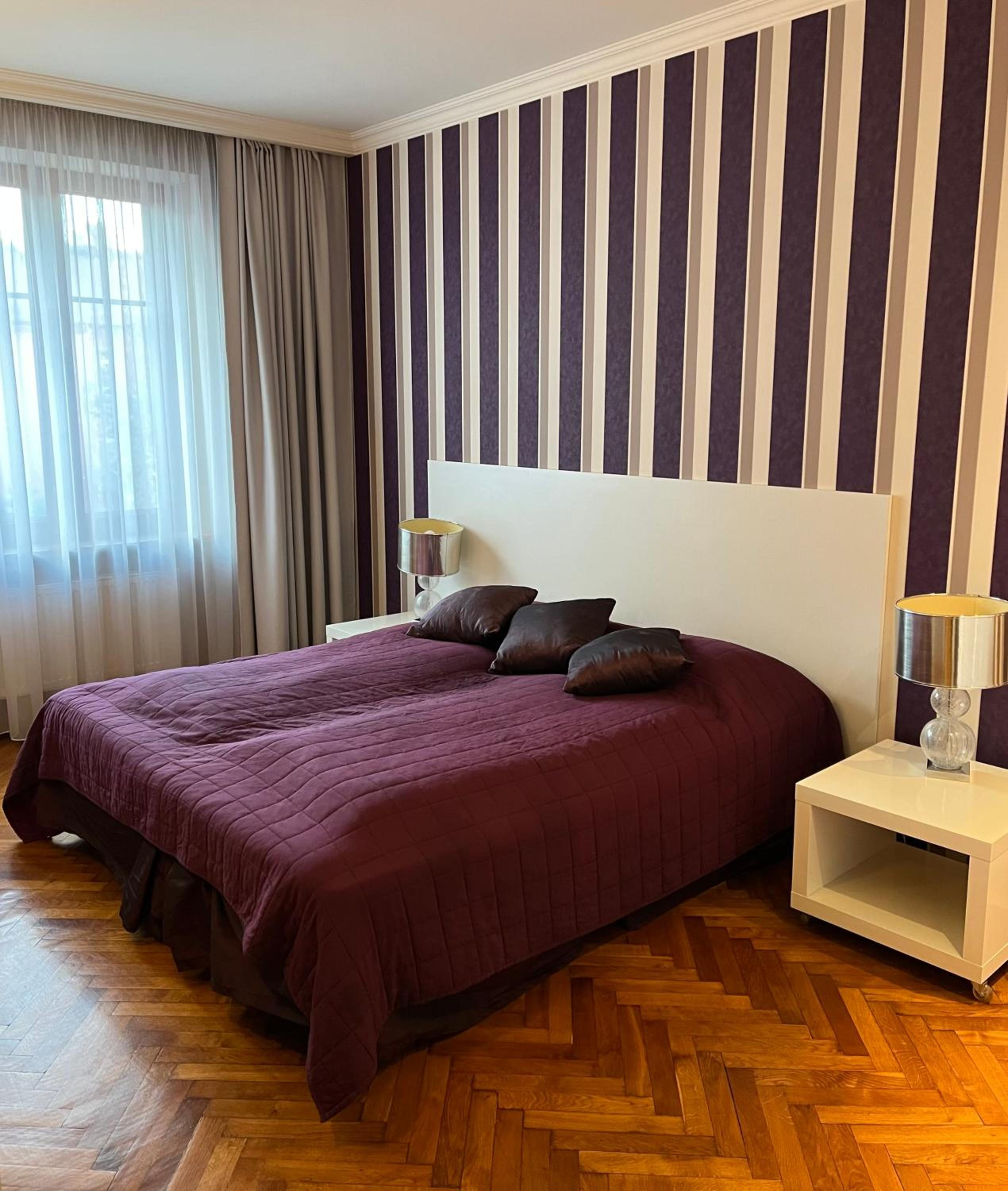 One-Bedroom Apartment with Balcony photo 1