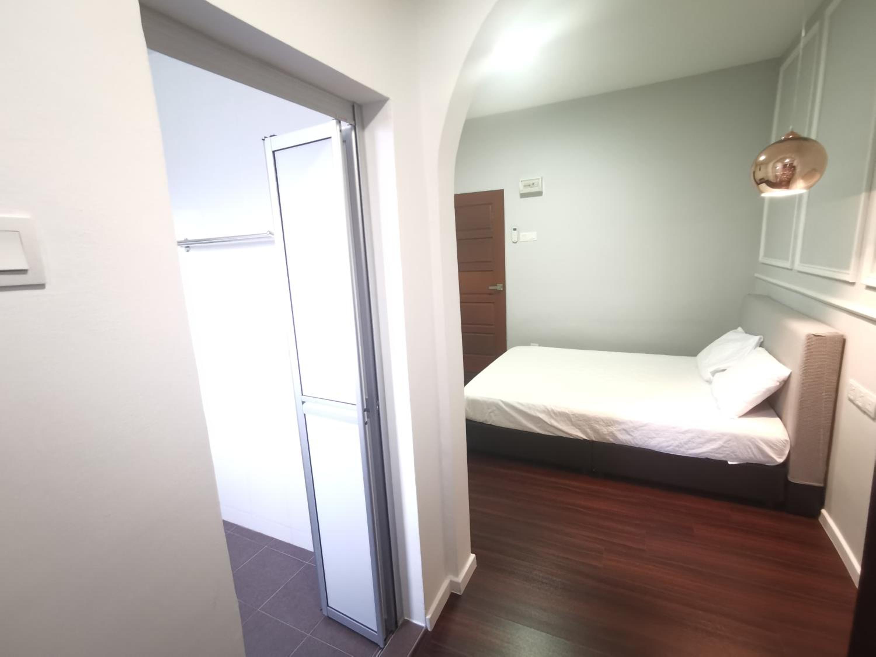 Standard Queen Room photo 3