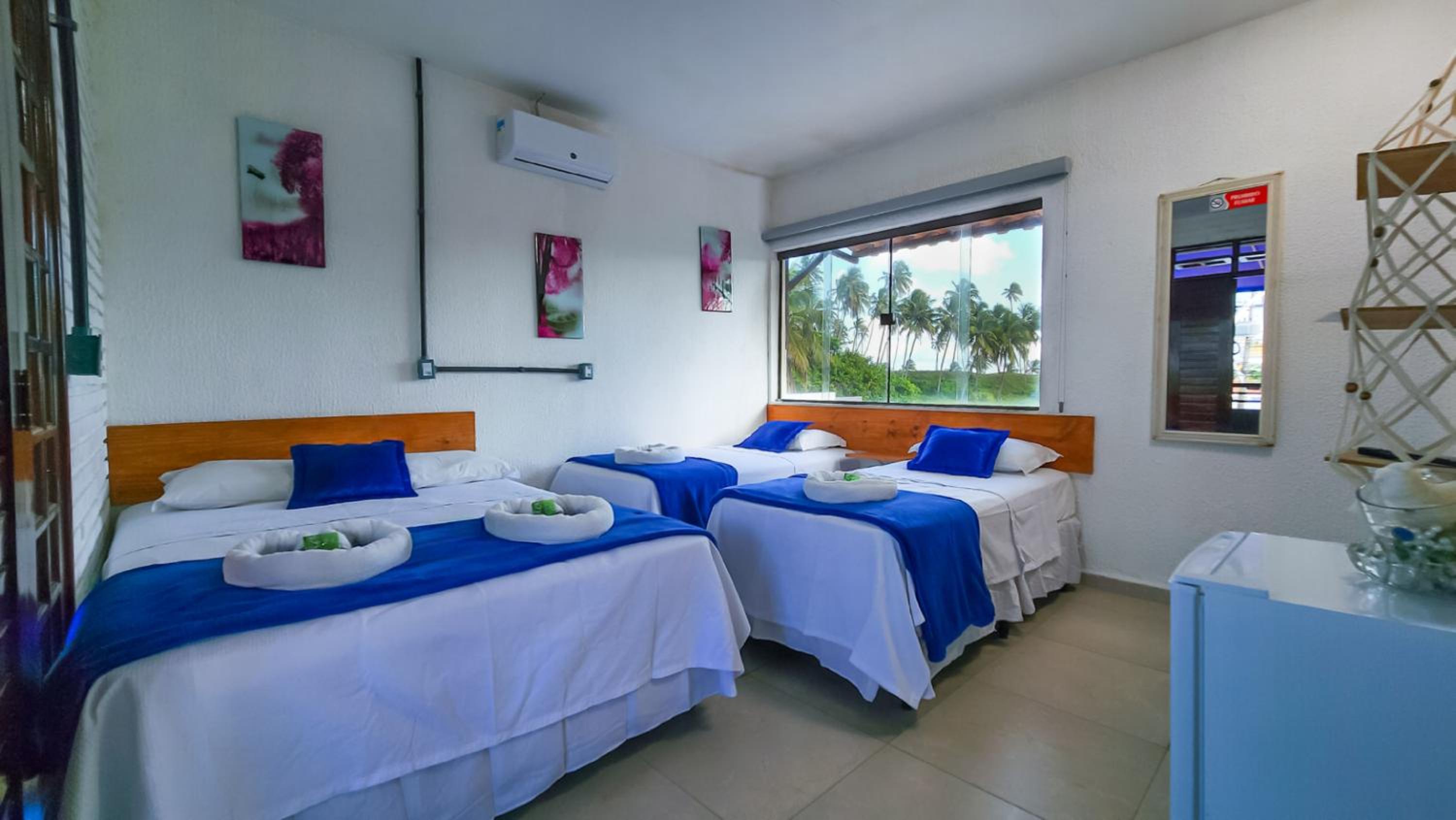 Deluxe Quadruple Room - Photo 6