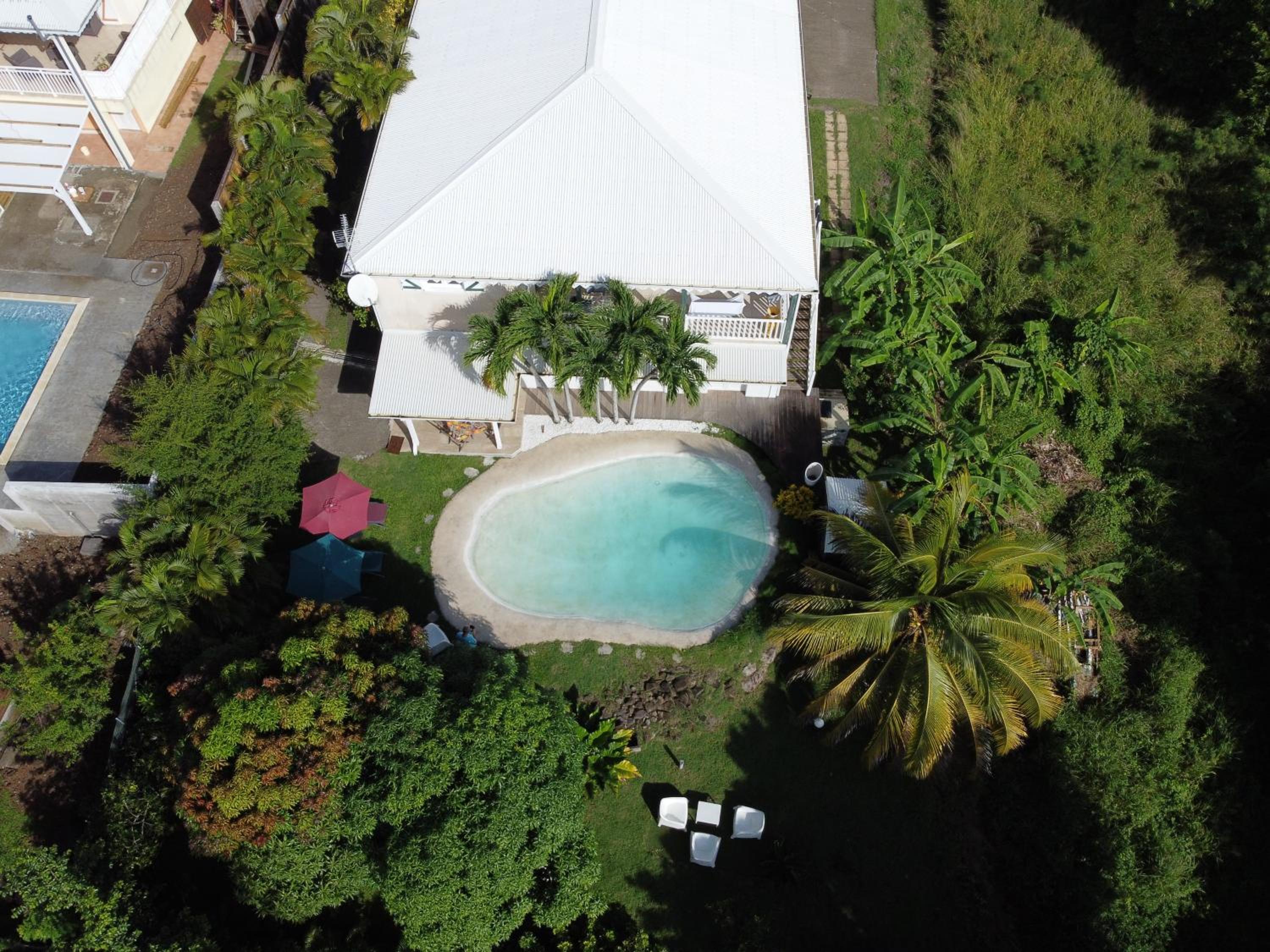 Apartment with Pool View  photo 2