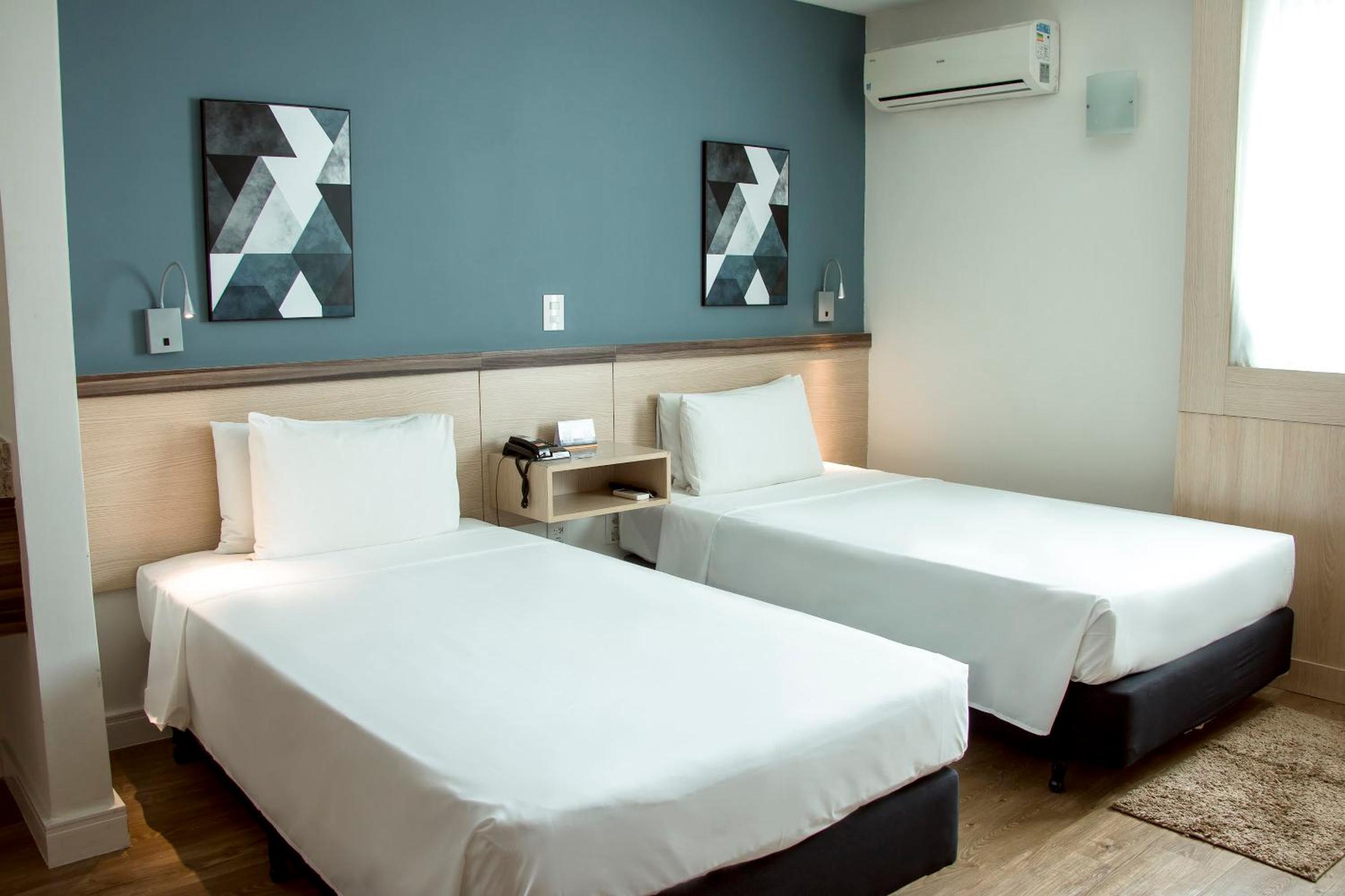 Executive Twin Room - Photo 3