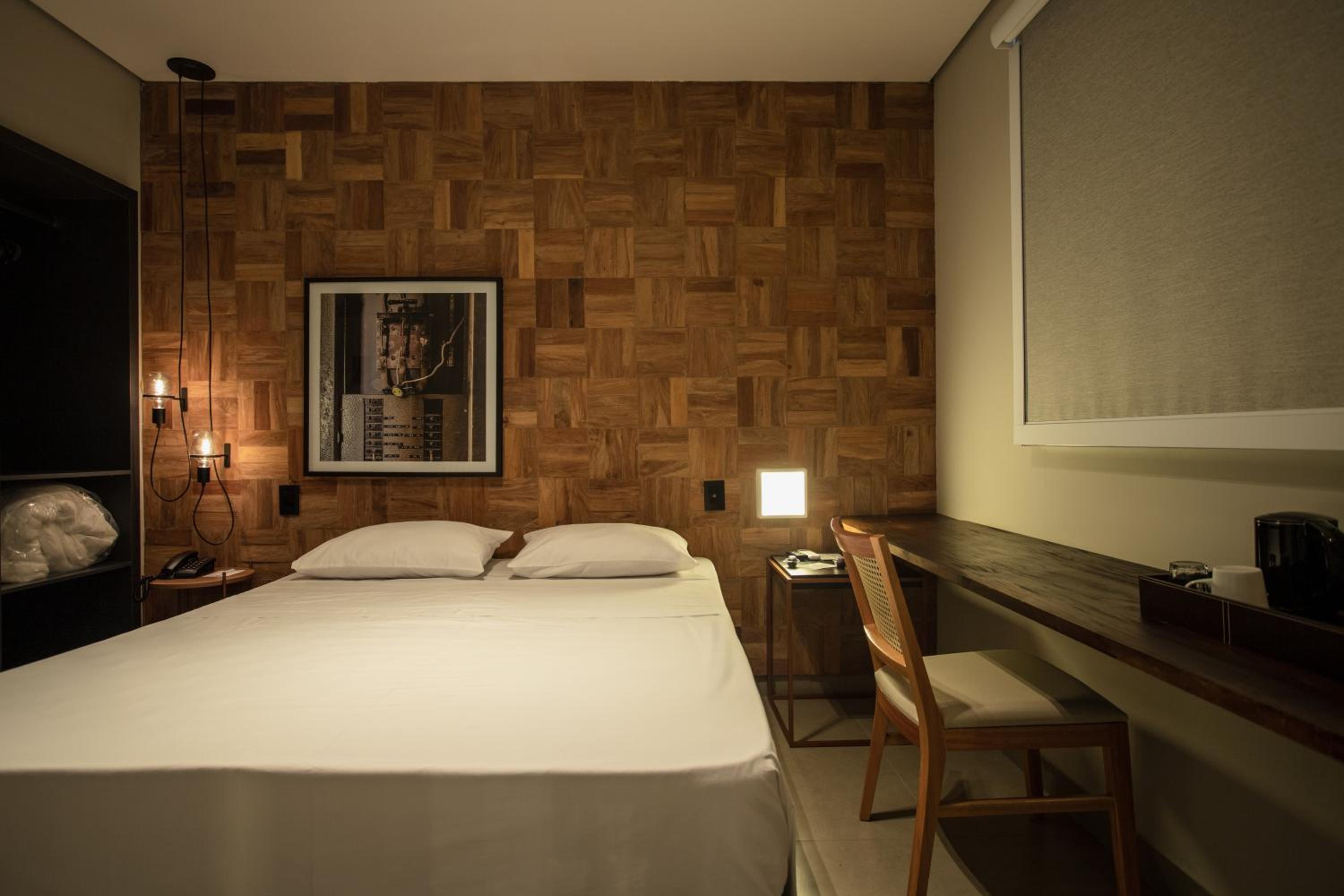 Standard Double Room - Photo 2