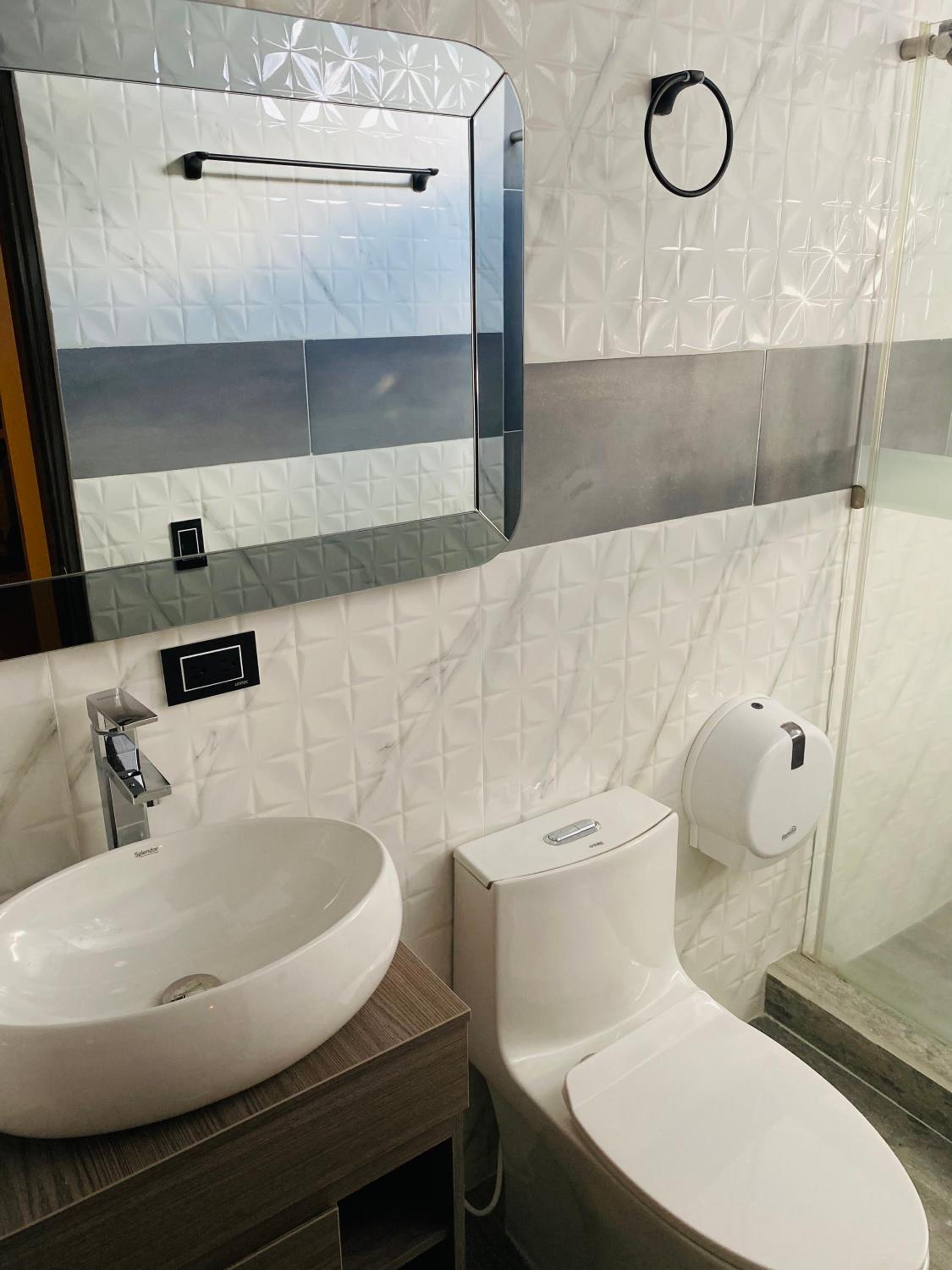 Deluxe Suite With Spa Bath photo 3