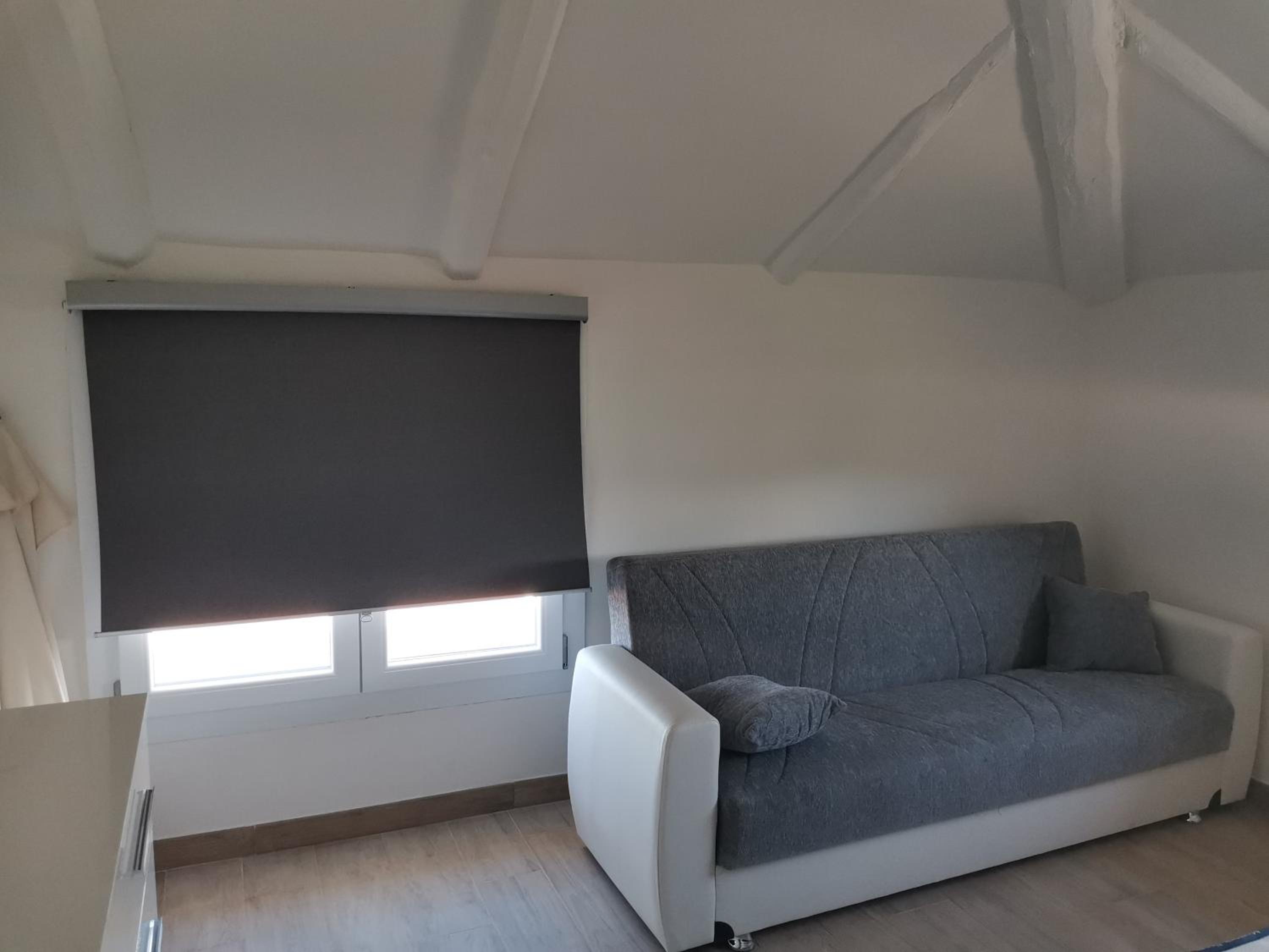 Apartment with Sea View - Photo 14