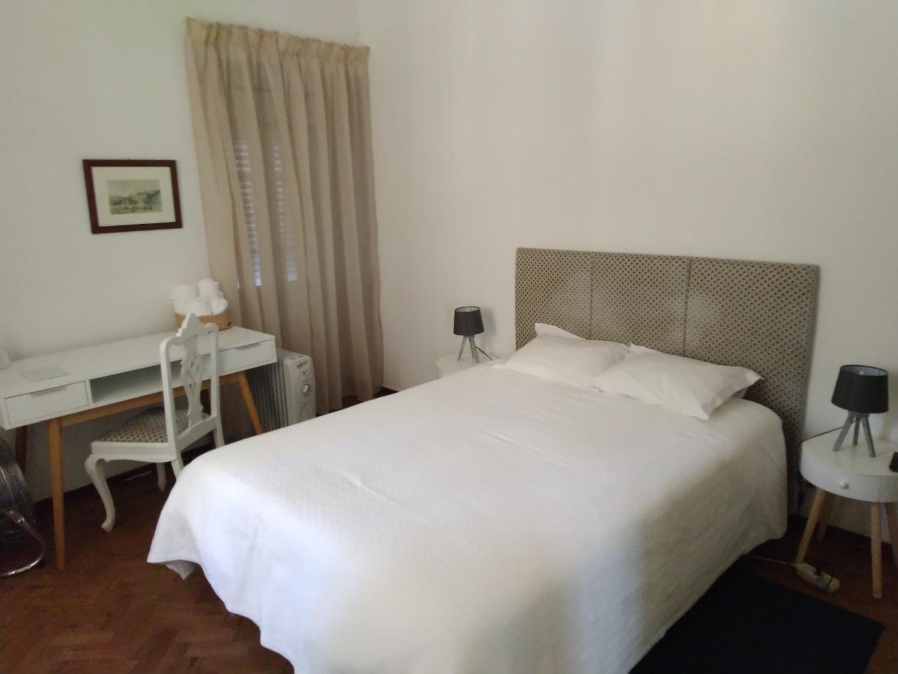 Double Room - Photo 3