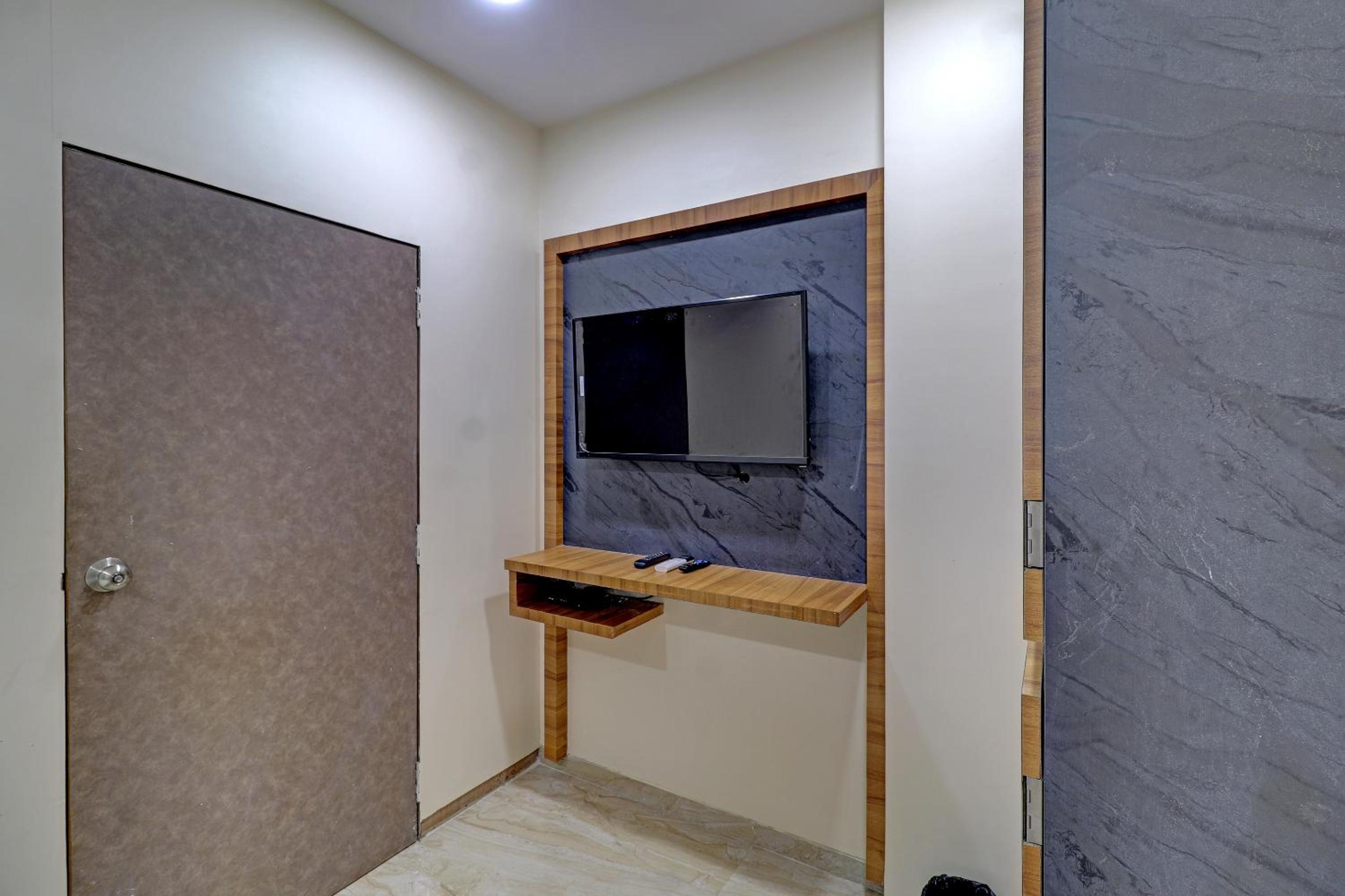 Suite with Balcony photo 3
