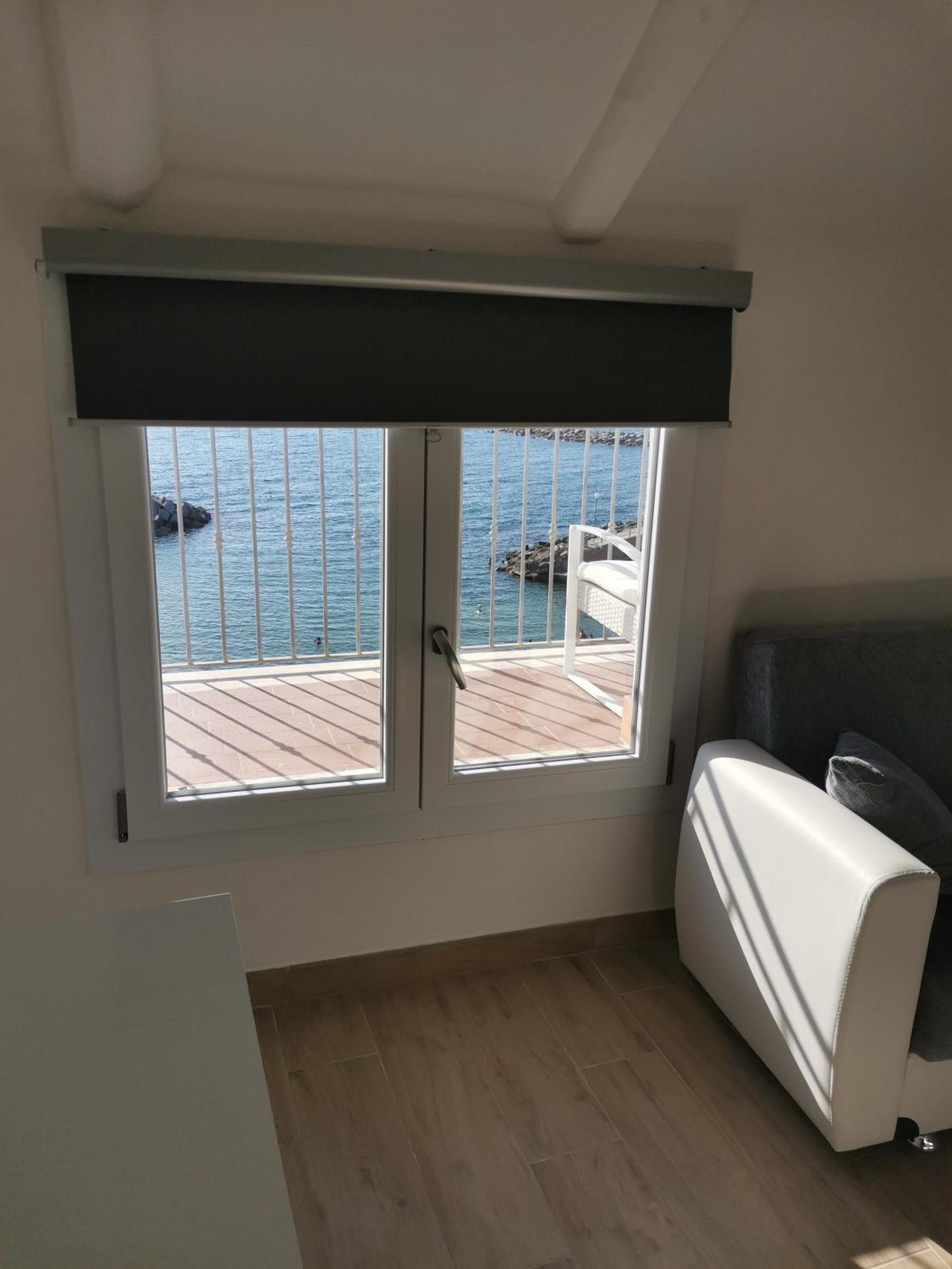 Apartment with Sea View - Photo 16