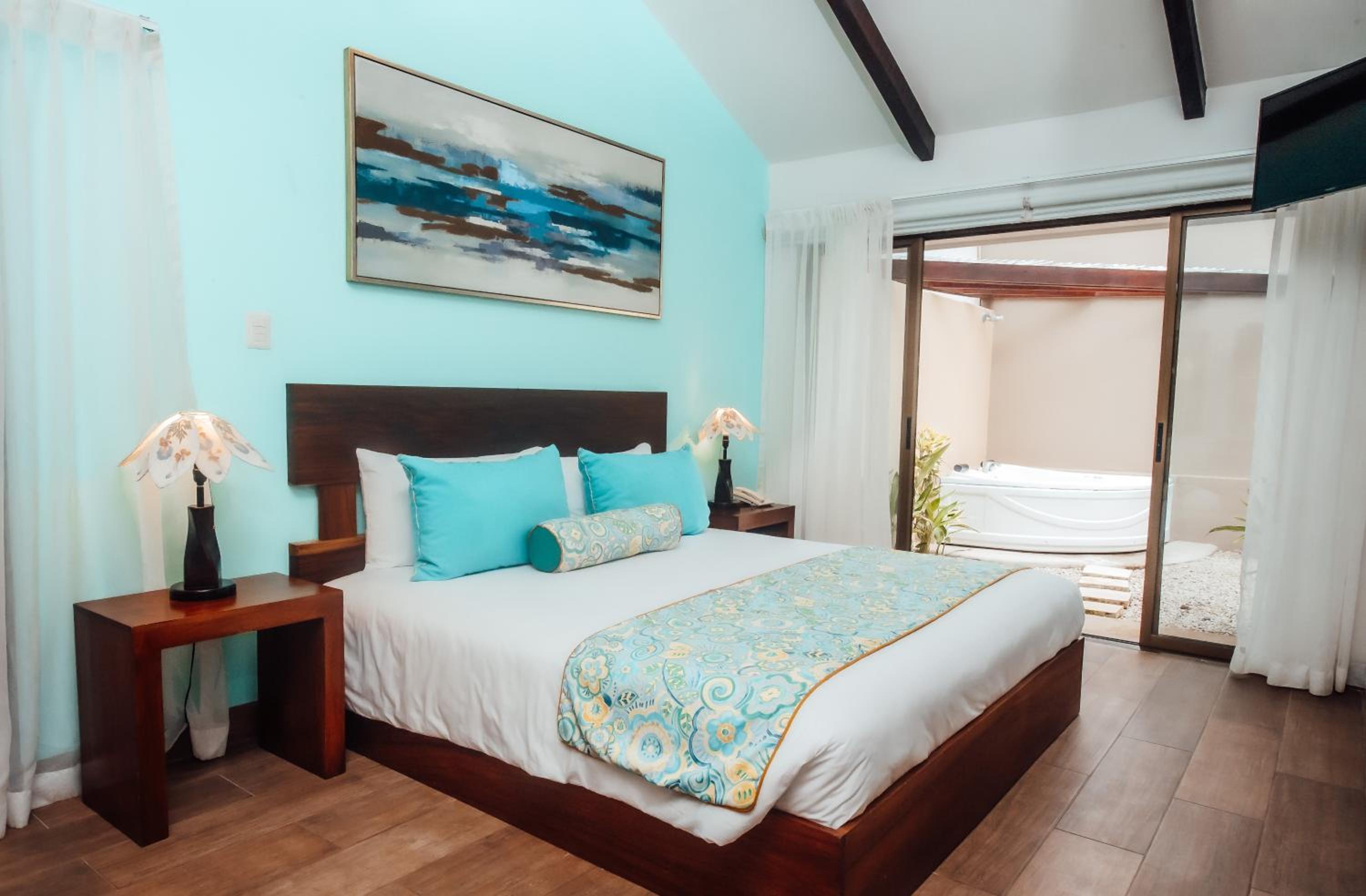 Deluxe Double Room - Photo 2