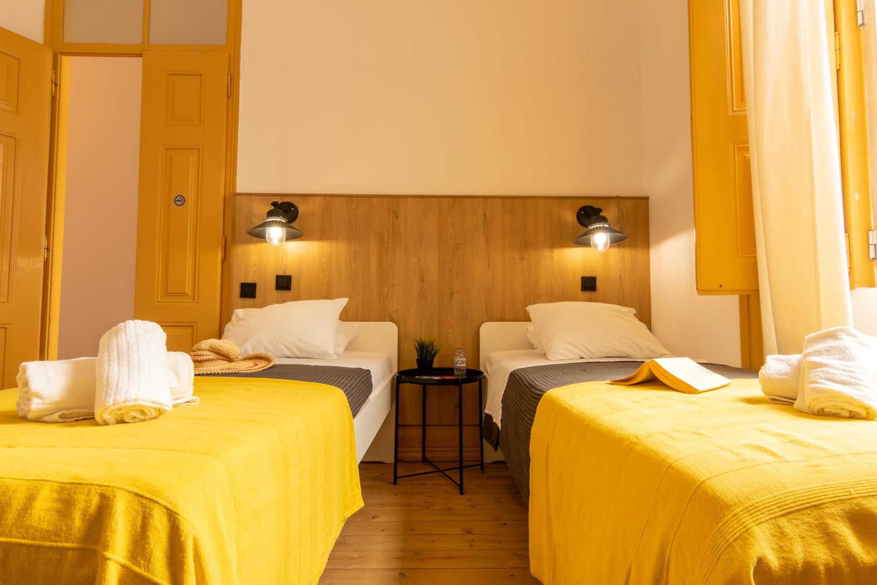 Twin Room - Photo 5