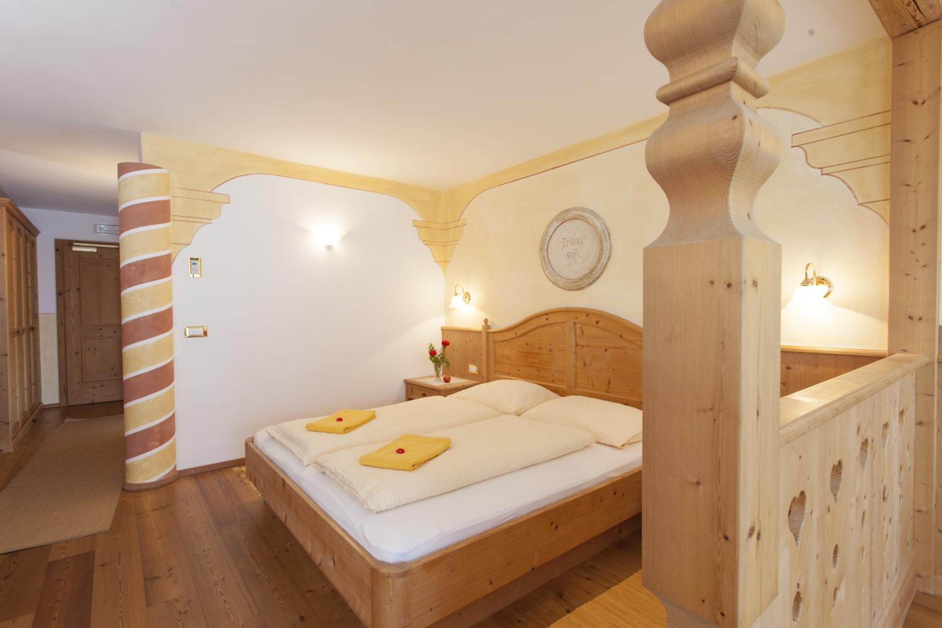Superior Double Room with Balcony photo 2