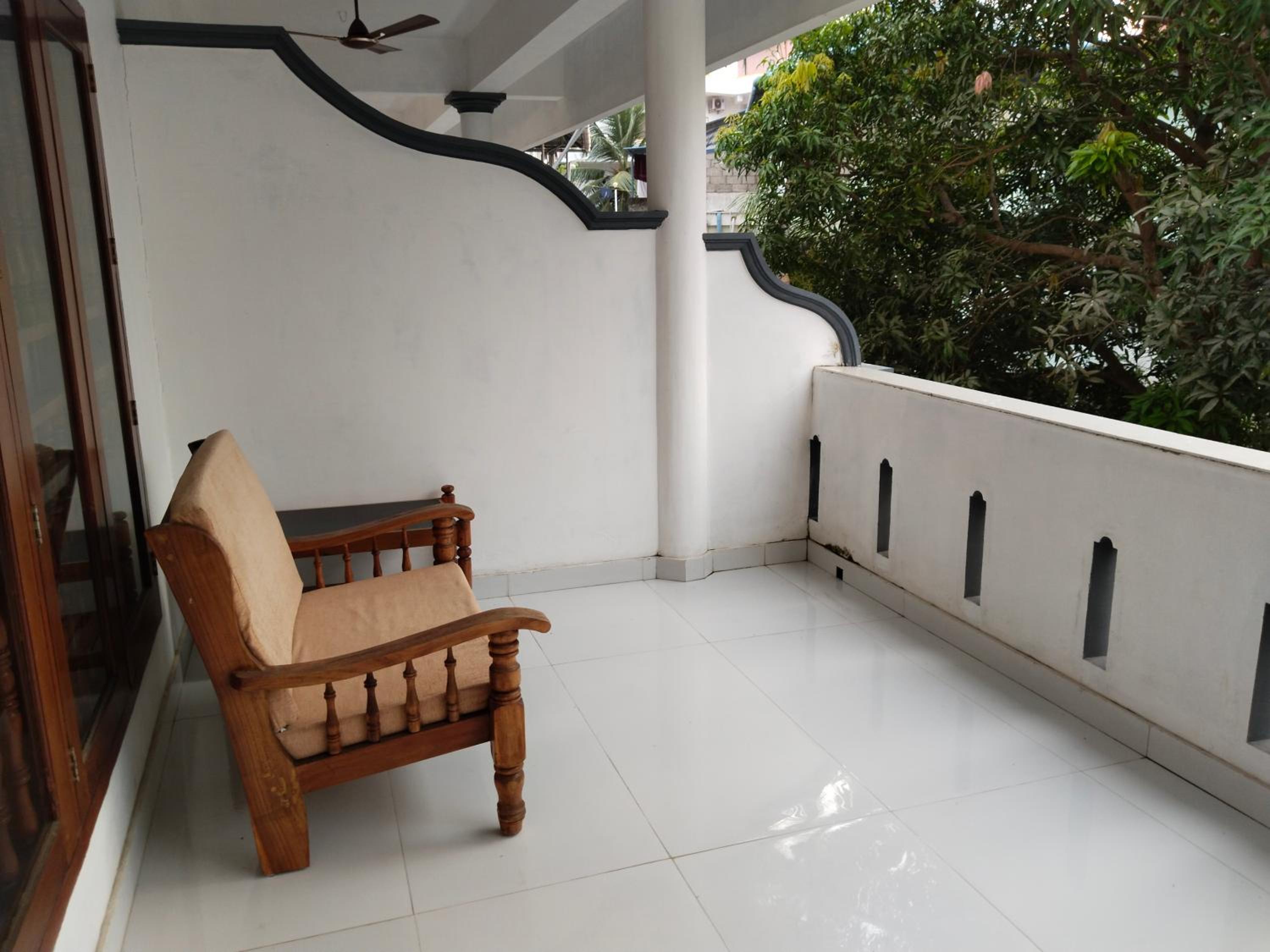 Deluxe Double or Twin Room with Balcony - Photo 6