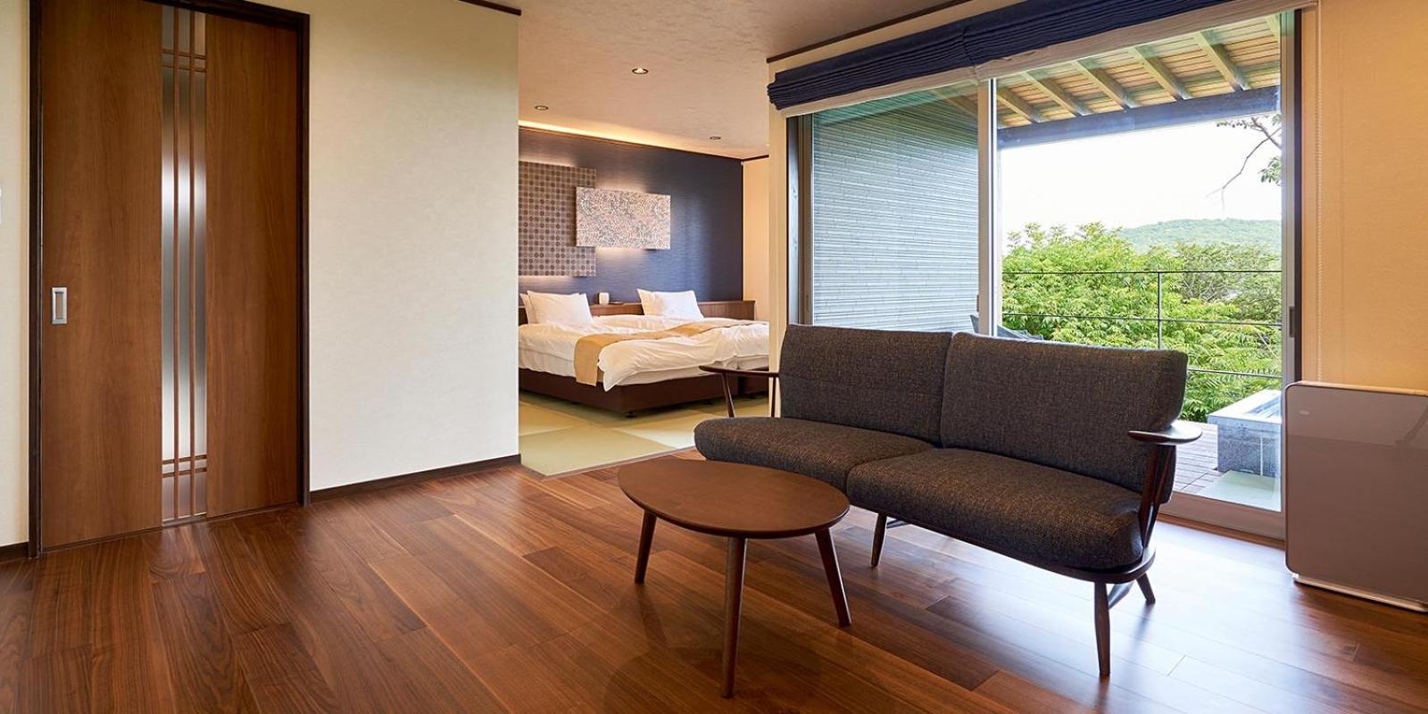 Suite - Photo 5