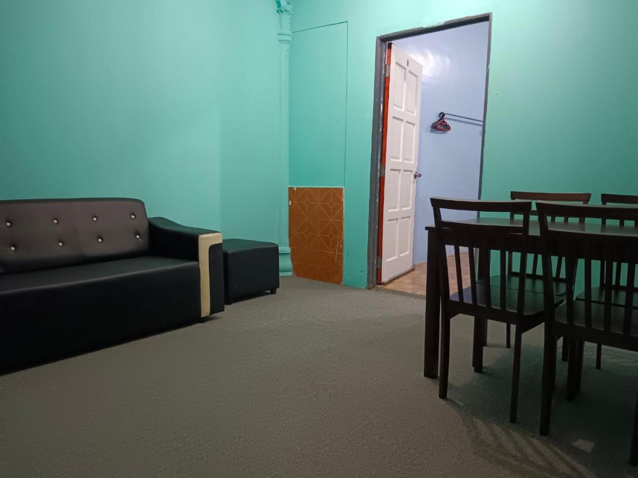 Double or Twin Room with Bathroom photo 3