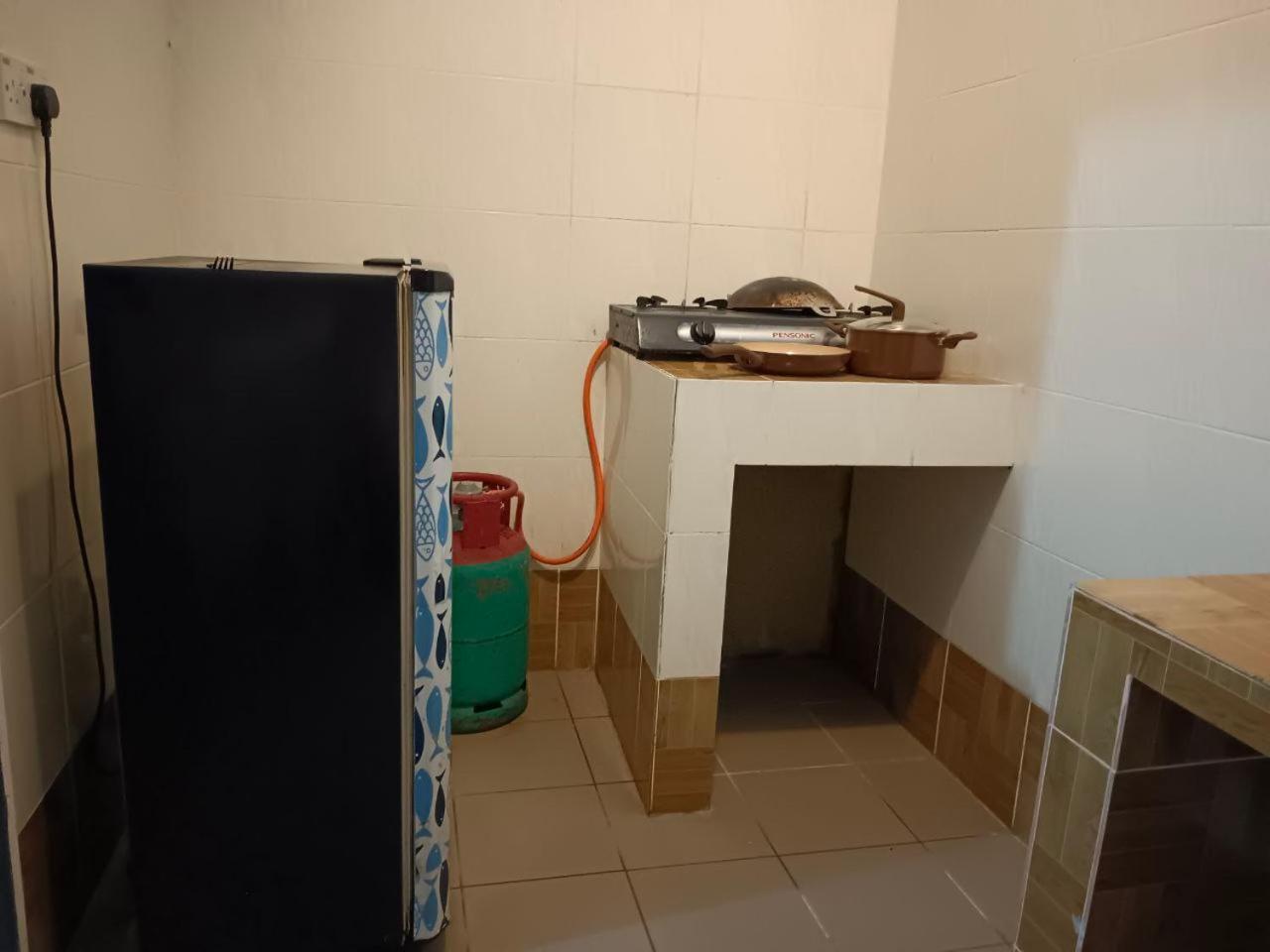 Double or Twin Room with Bathroom photo 2