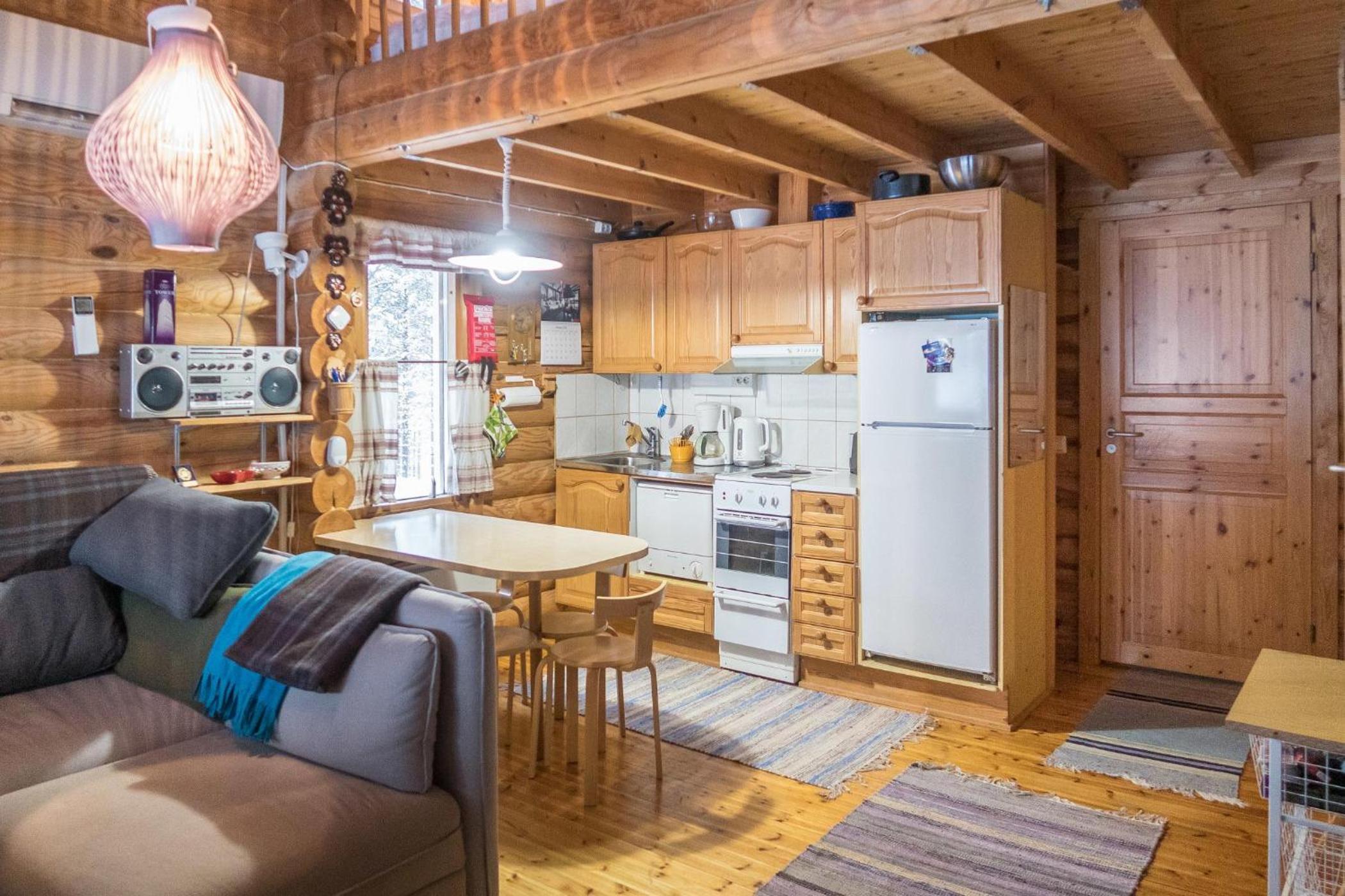 Two-Bedroom Chalet - Photo 9