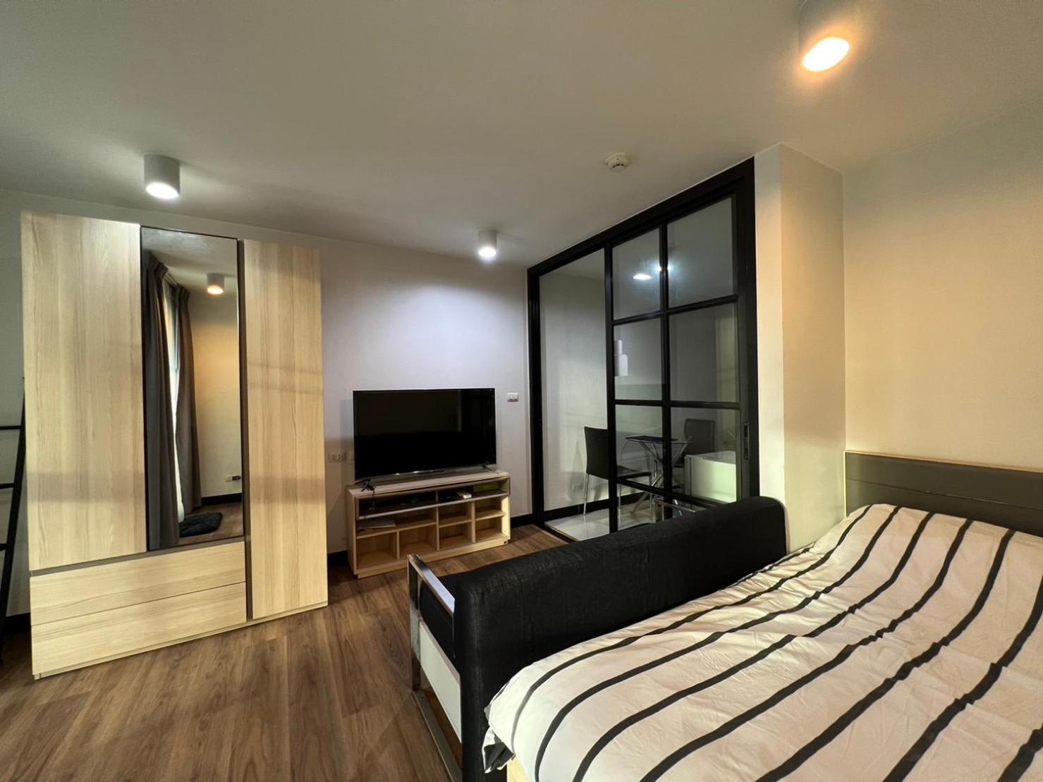 Apartment photo 3
