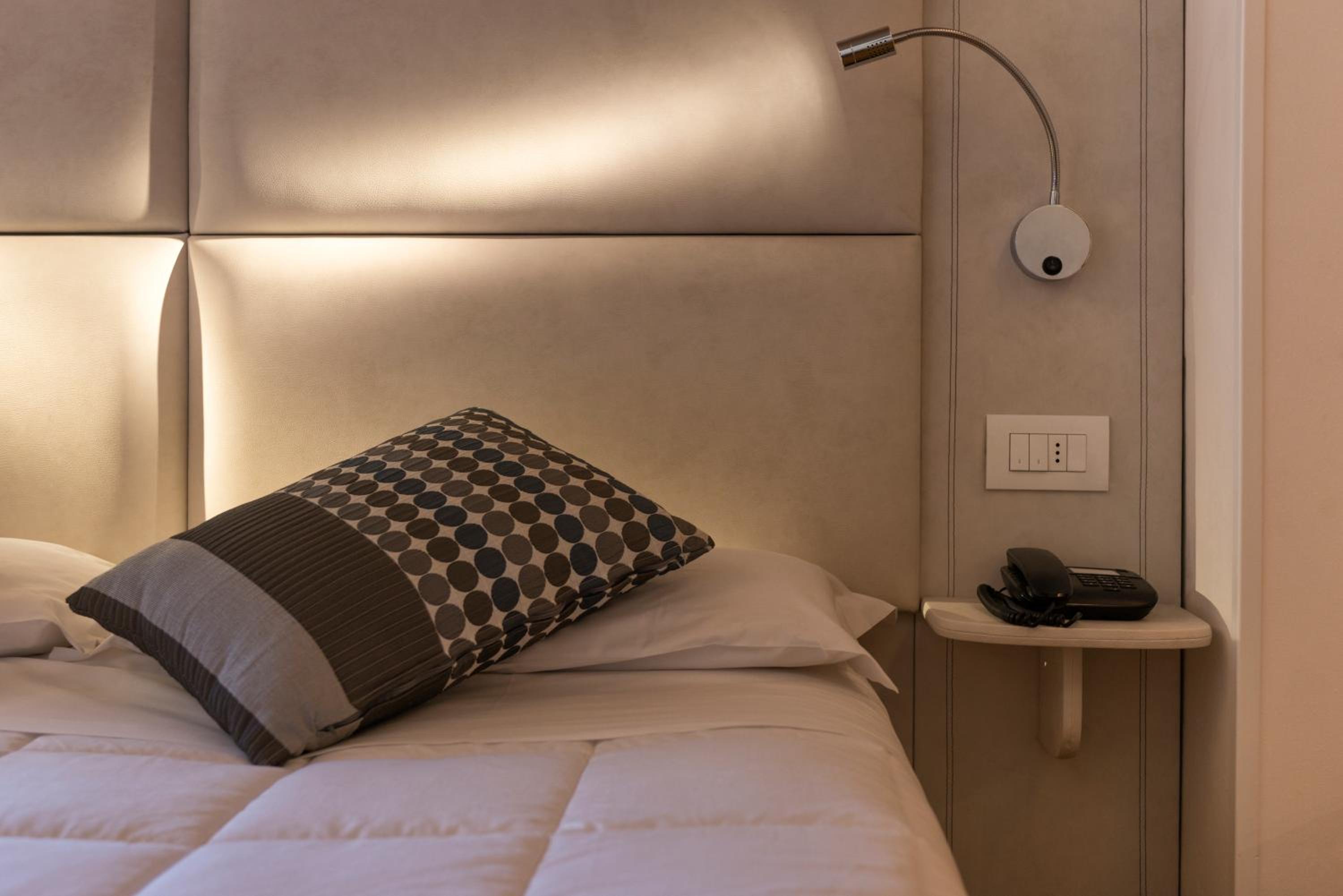 Superior Double Room - Photo 6