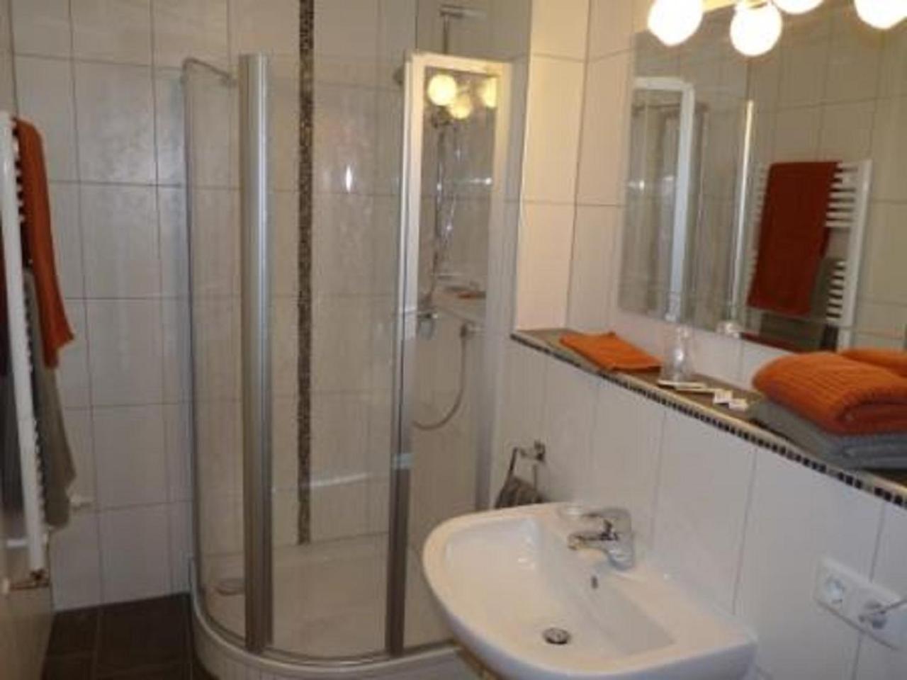 Double Room - Photo 3