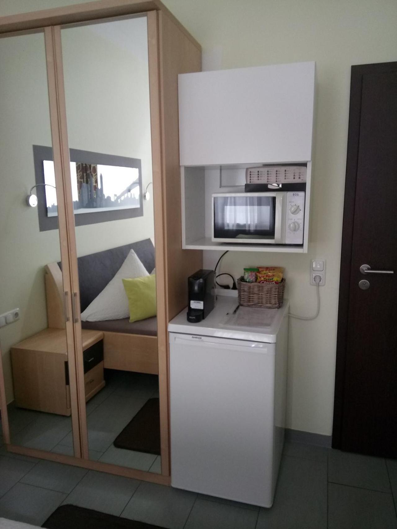 Double Room - Photo 2