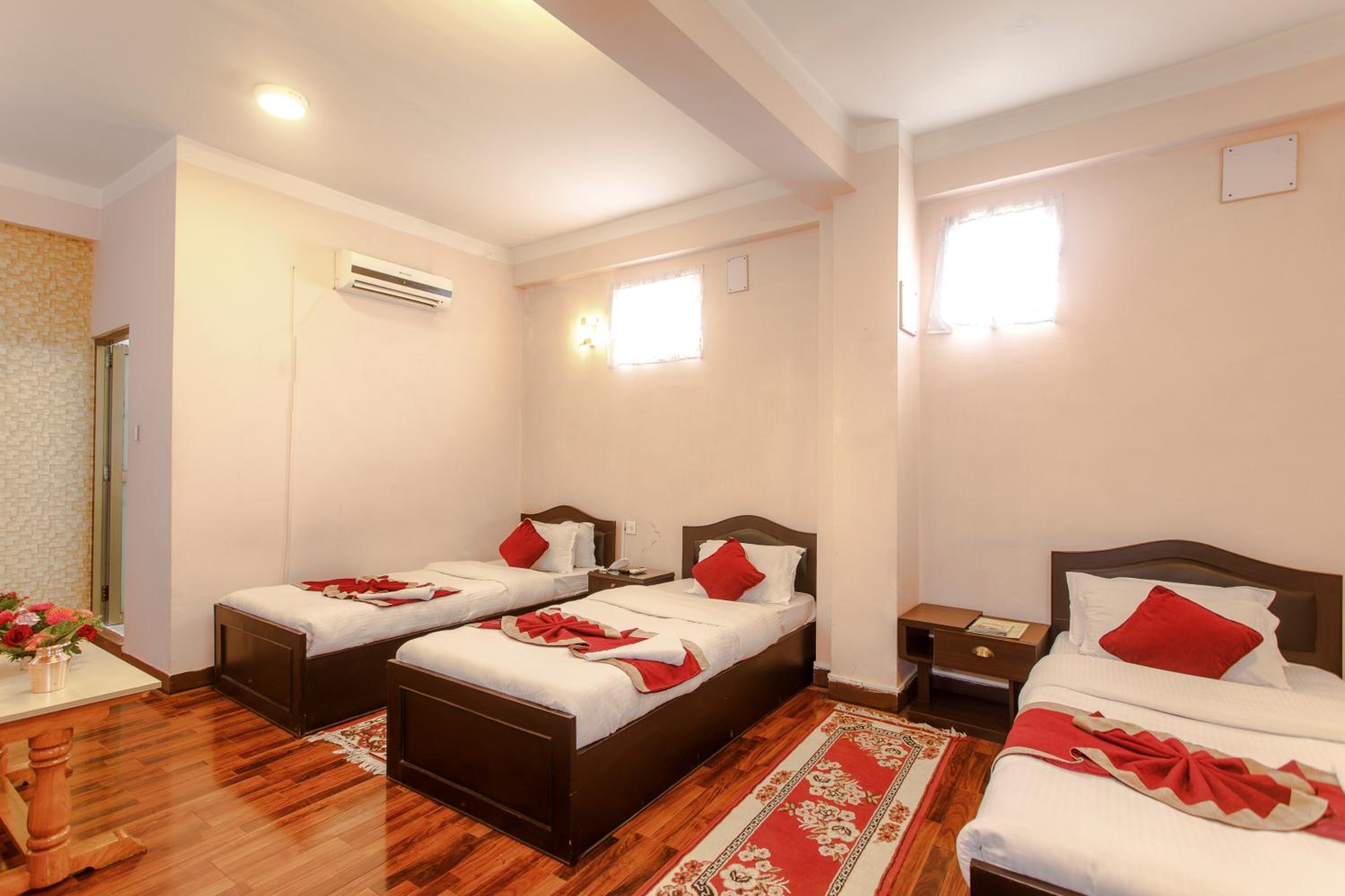 Deluxe Triple Room photo 2