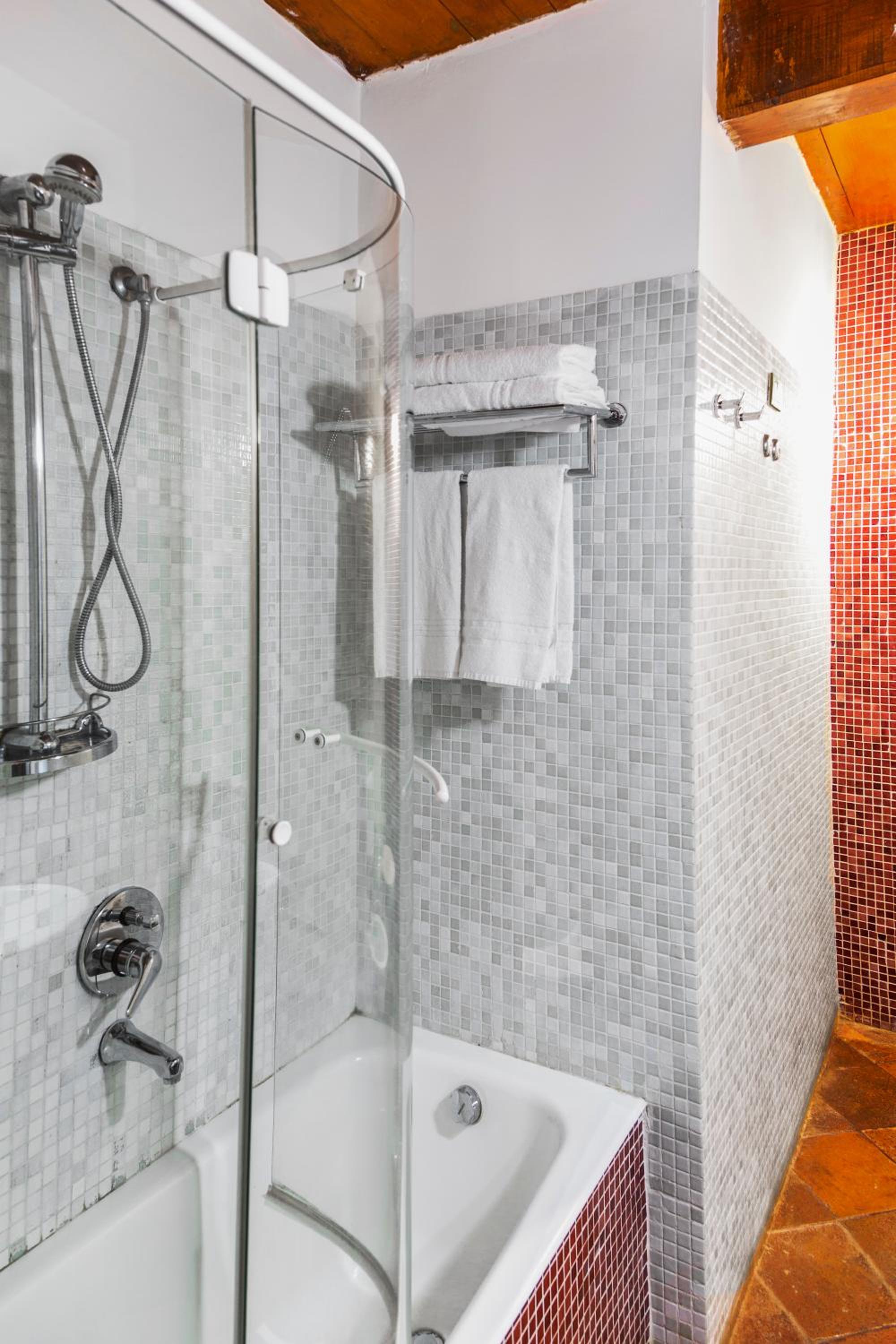 Superior Double Room - Photo 4