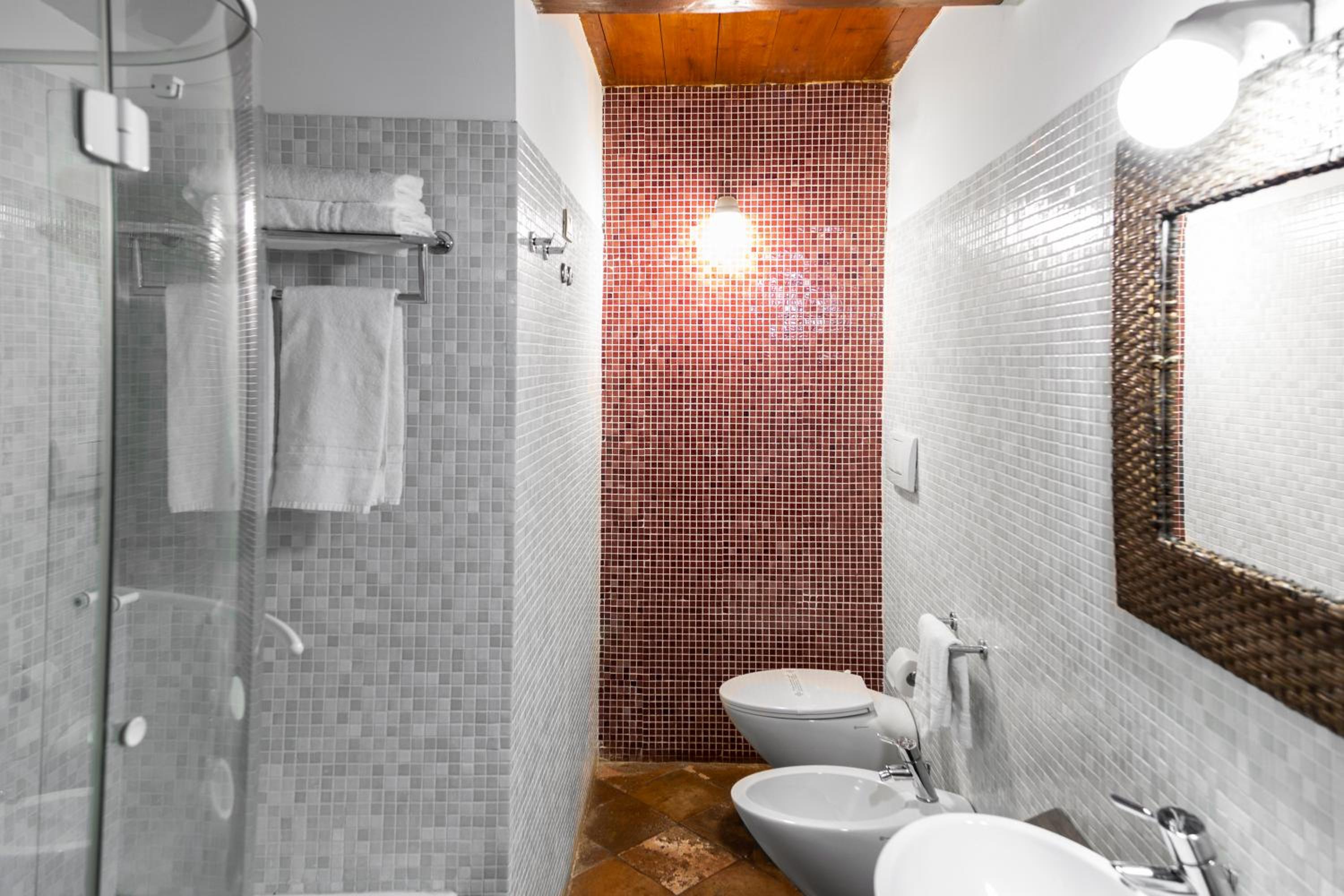 Superior Double Room - Photo 5