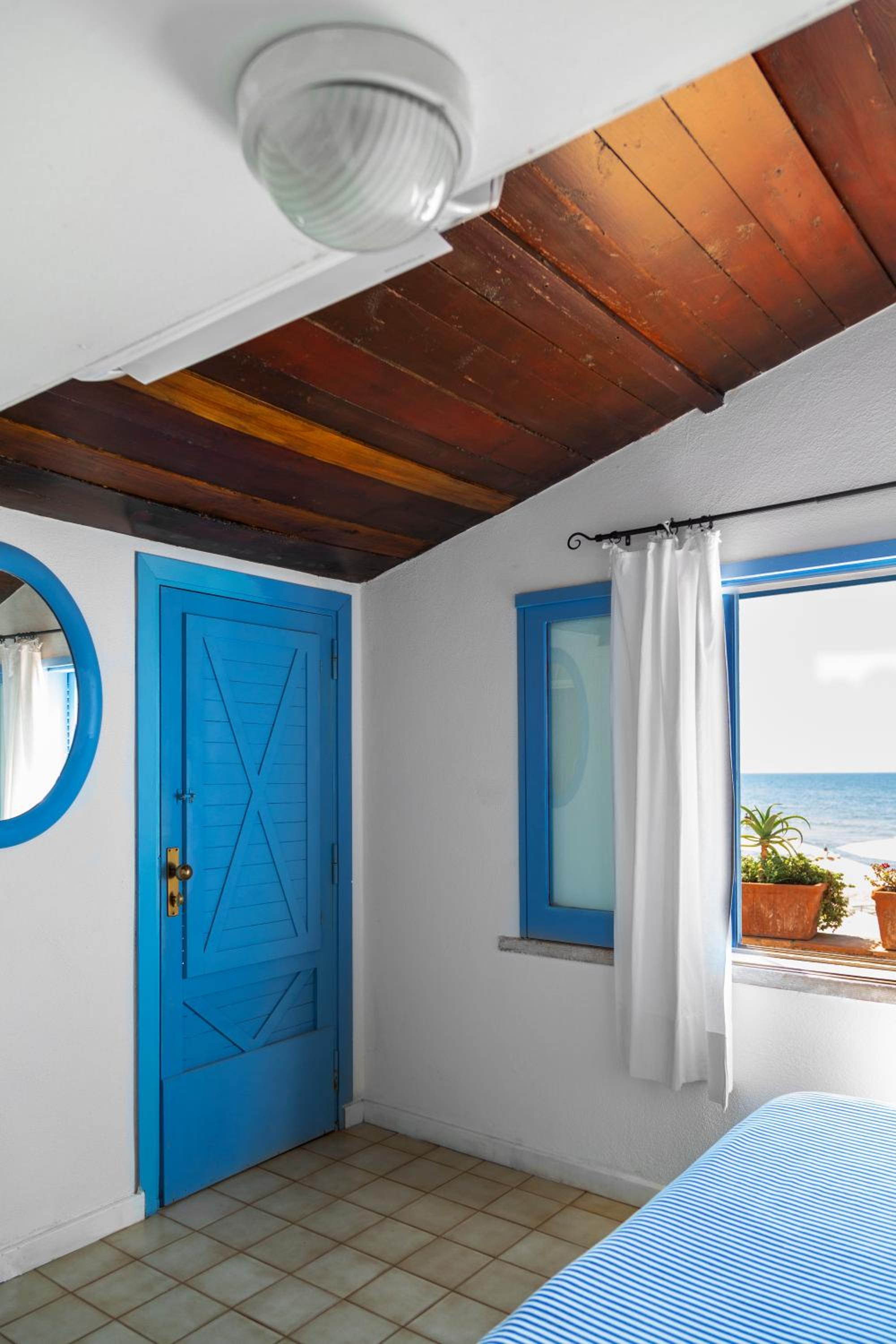 Standard Double Room - Photo 5