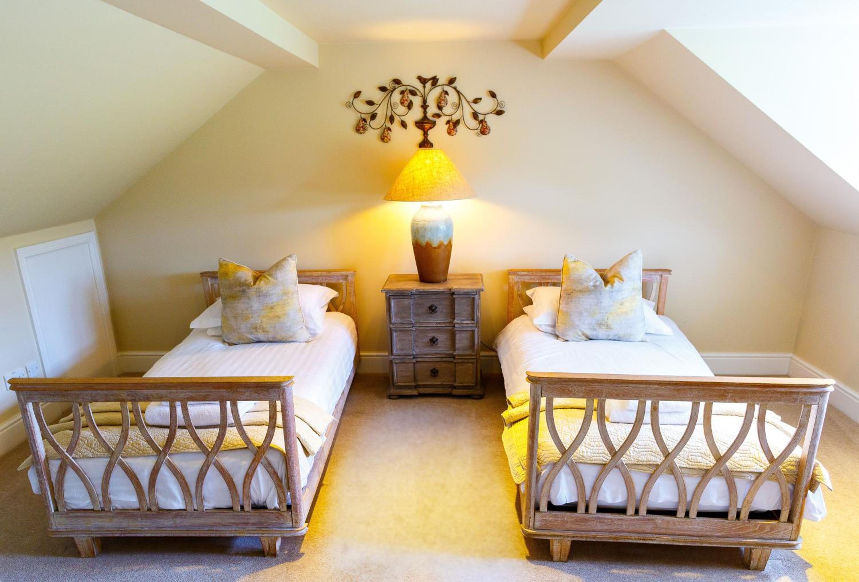 Family Suite - Pet Friendly - Photo 4