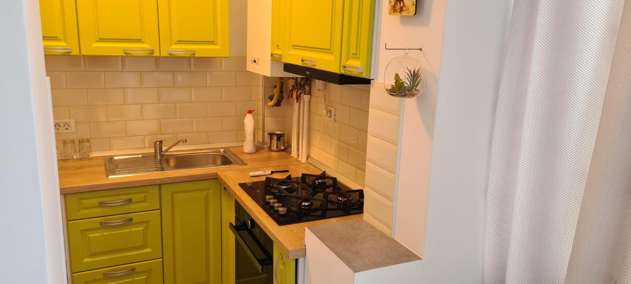 One-Bedroom Apartment - Photo 16