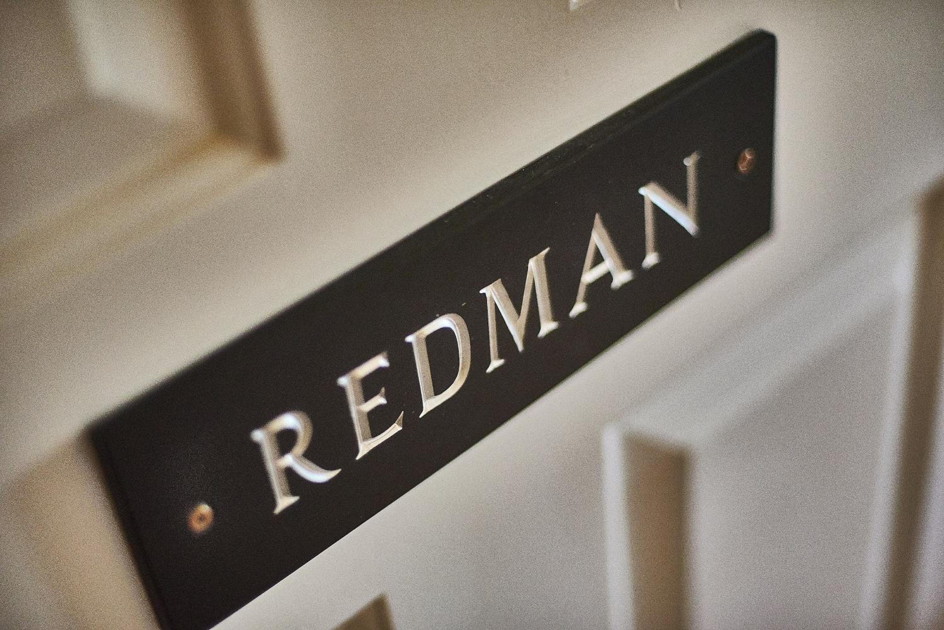 Deluxe King Room - Pet Friendly - Photo 5
