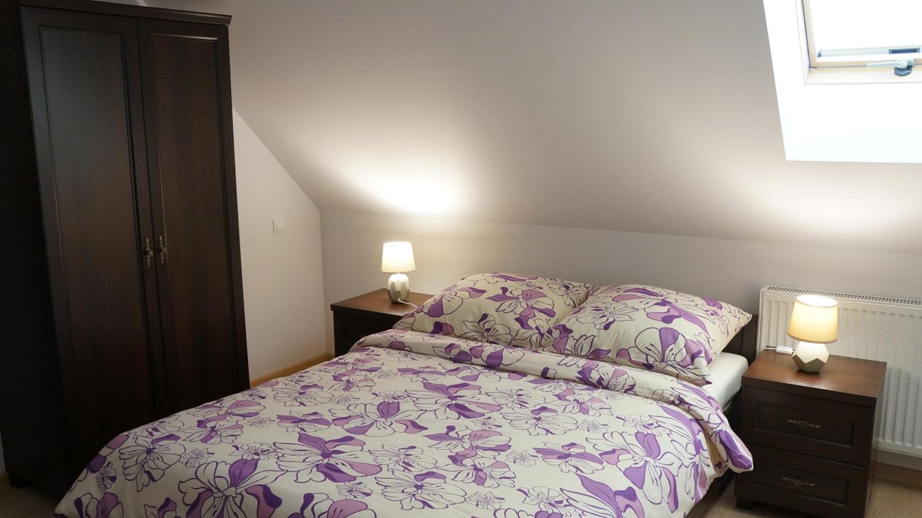Large Double Room photo 1