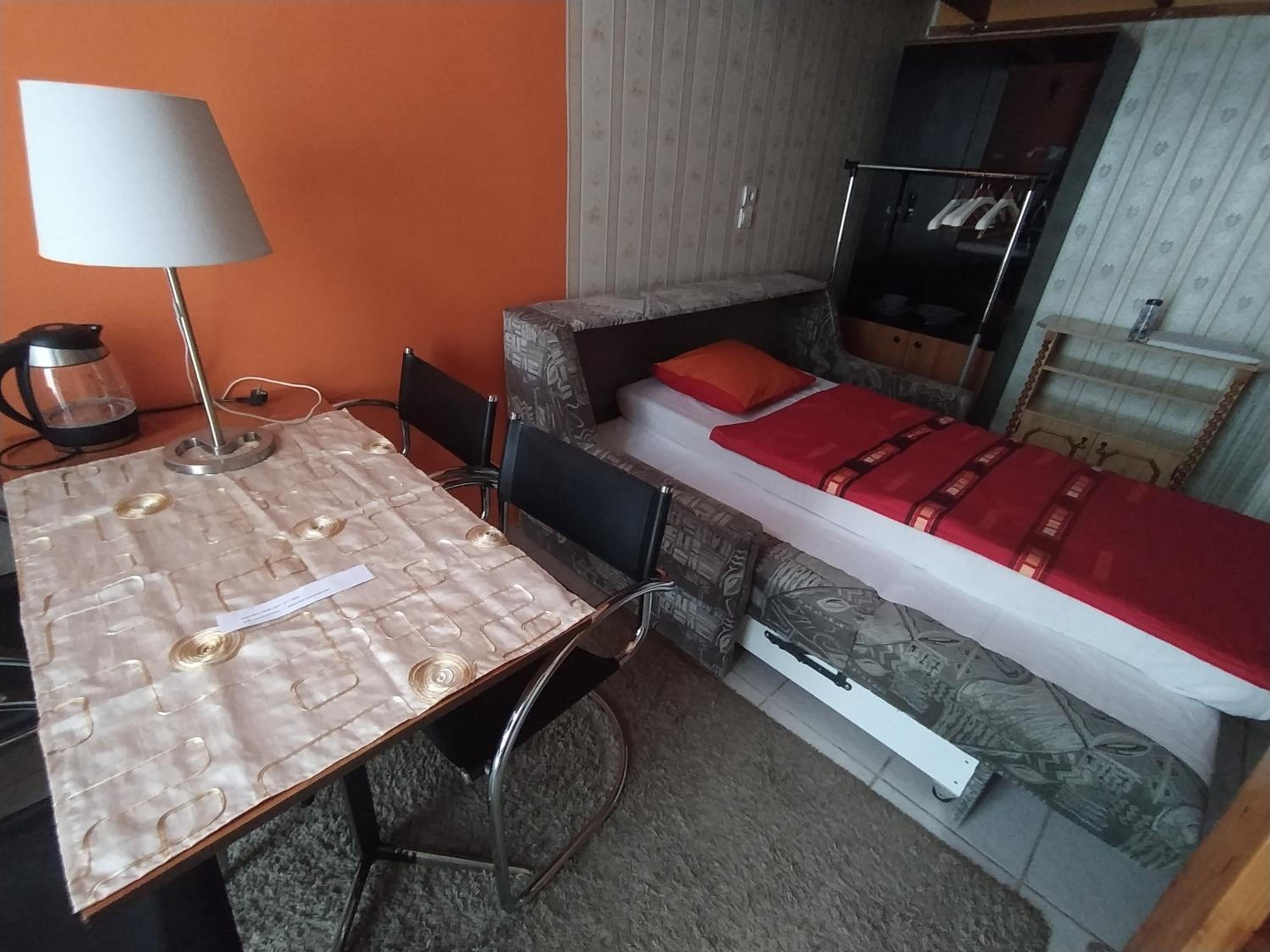 Standard Double or Twin Room - Photo 4